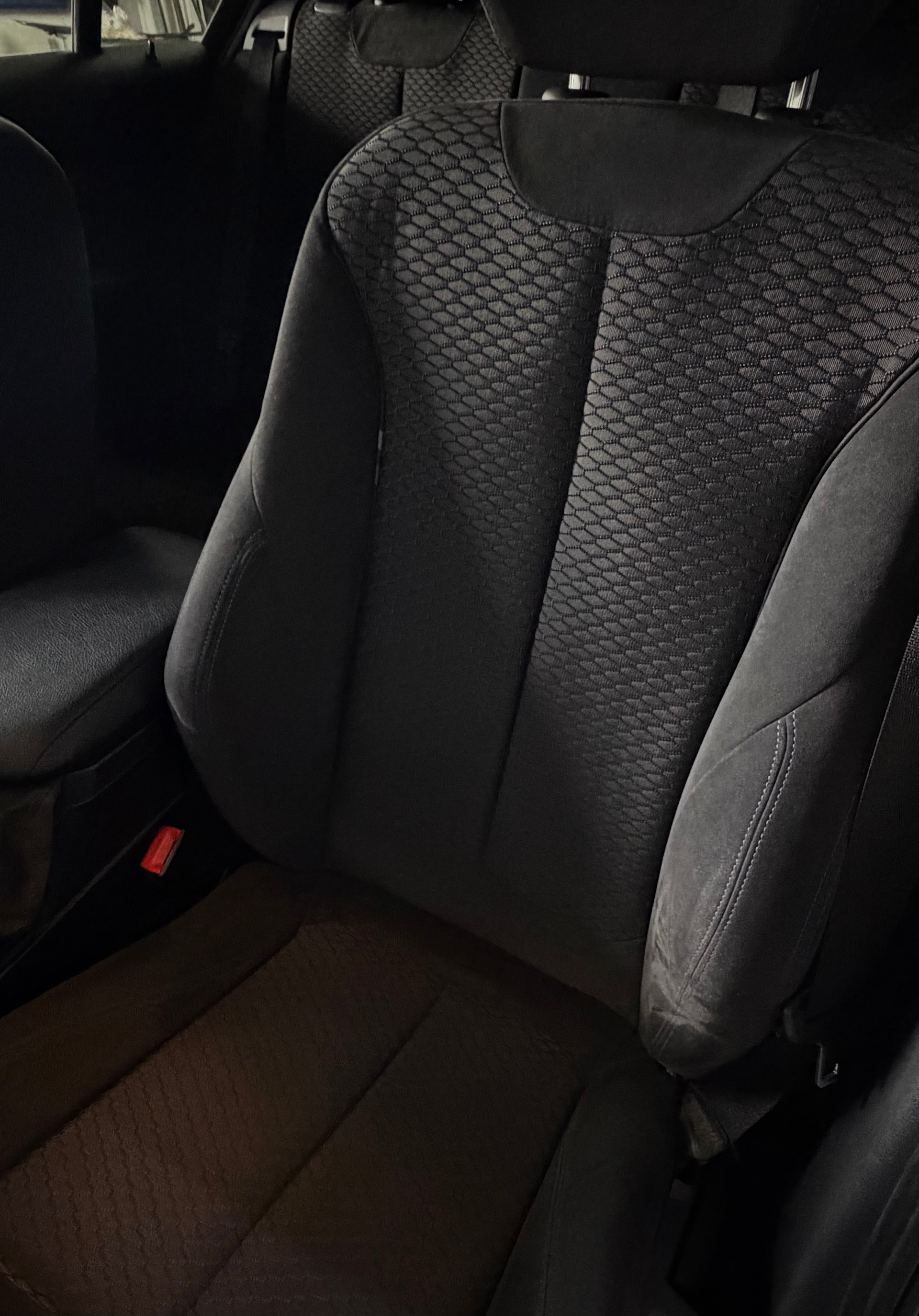 BMW 118i Sport Line Steptronic-image-6