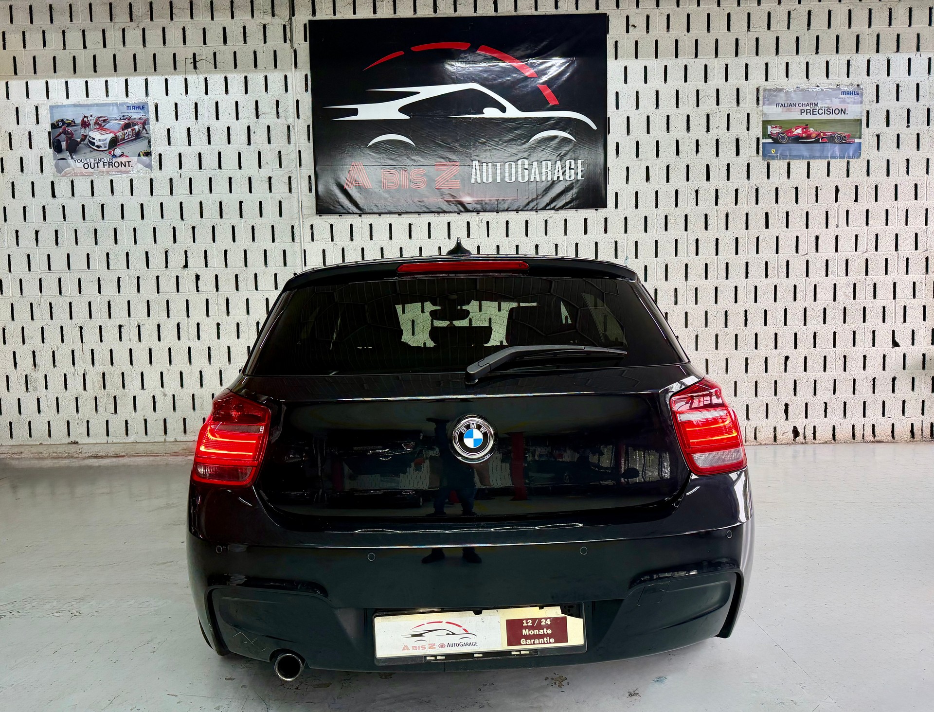 BMW 118i Sport Line Steptronic-image-10