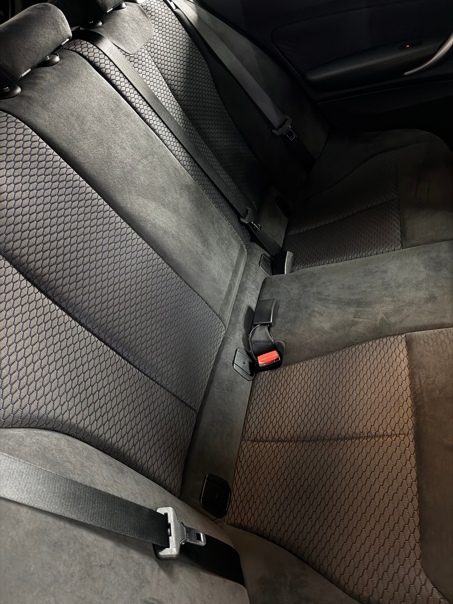 BMW 118i Sport Line Steptronic-image-5