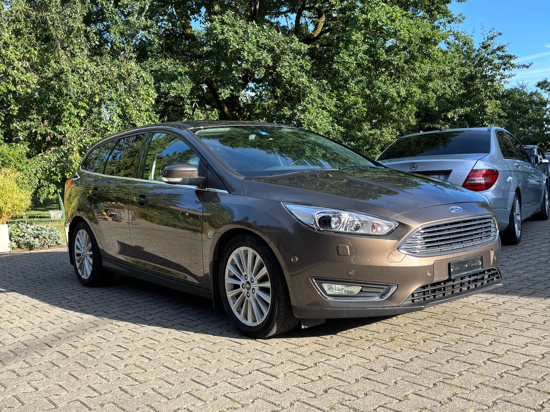 FORD Focus 1.5 SCTi Titanium-image-2