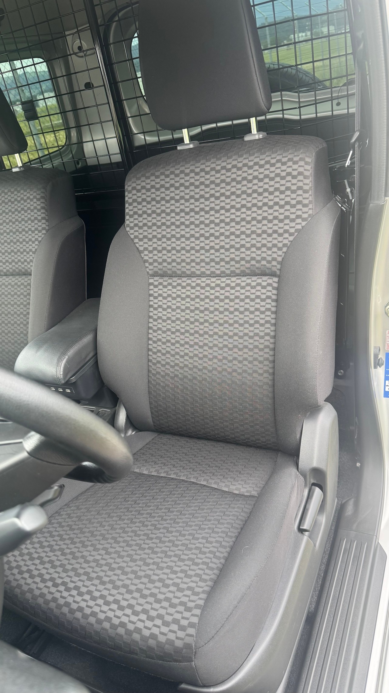 SUZUKI JIMNY 1.5 COMPACT+ 4x4 | 2 PLATZER | MANUEL-image-17