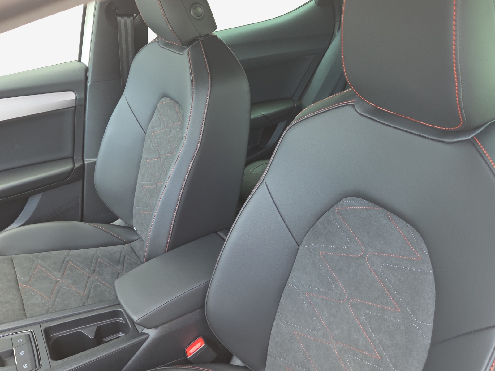 SEAT Leon 1.5 eHybrid pHEV DSG Move FR-image-13