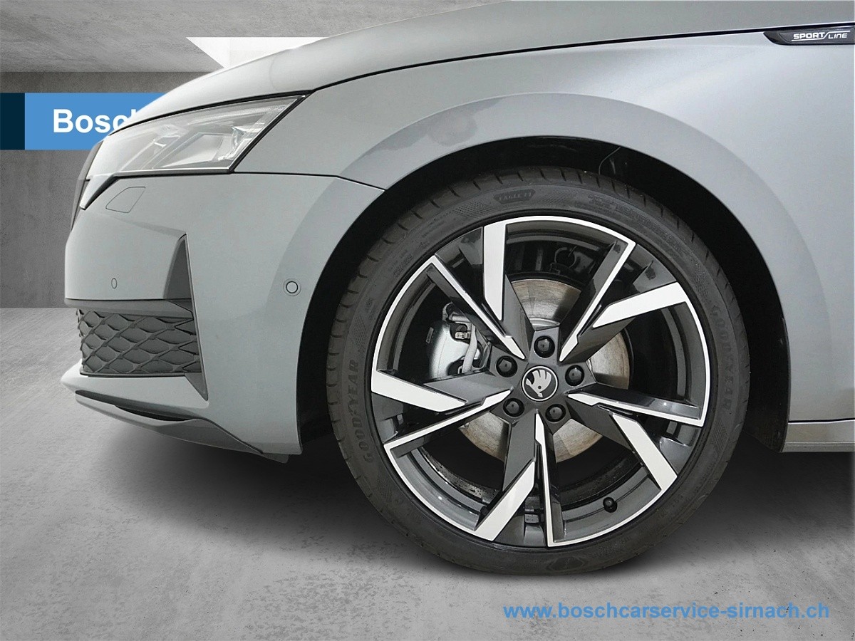 SKODA Octavia Combi 2.0 TSI DSG Sport Line 4x4-image-11