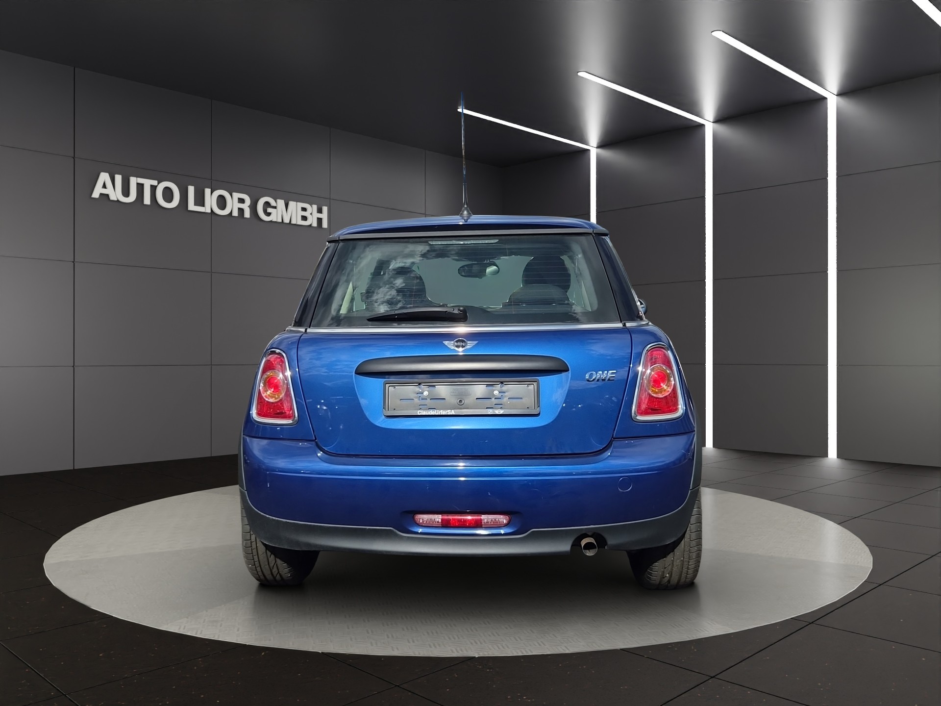 MINI One-image-4