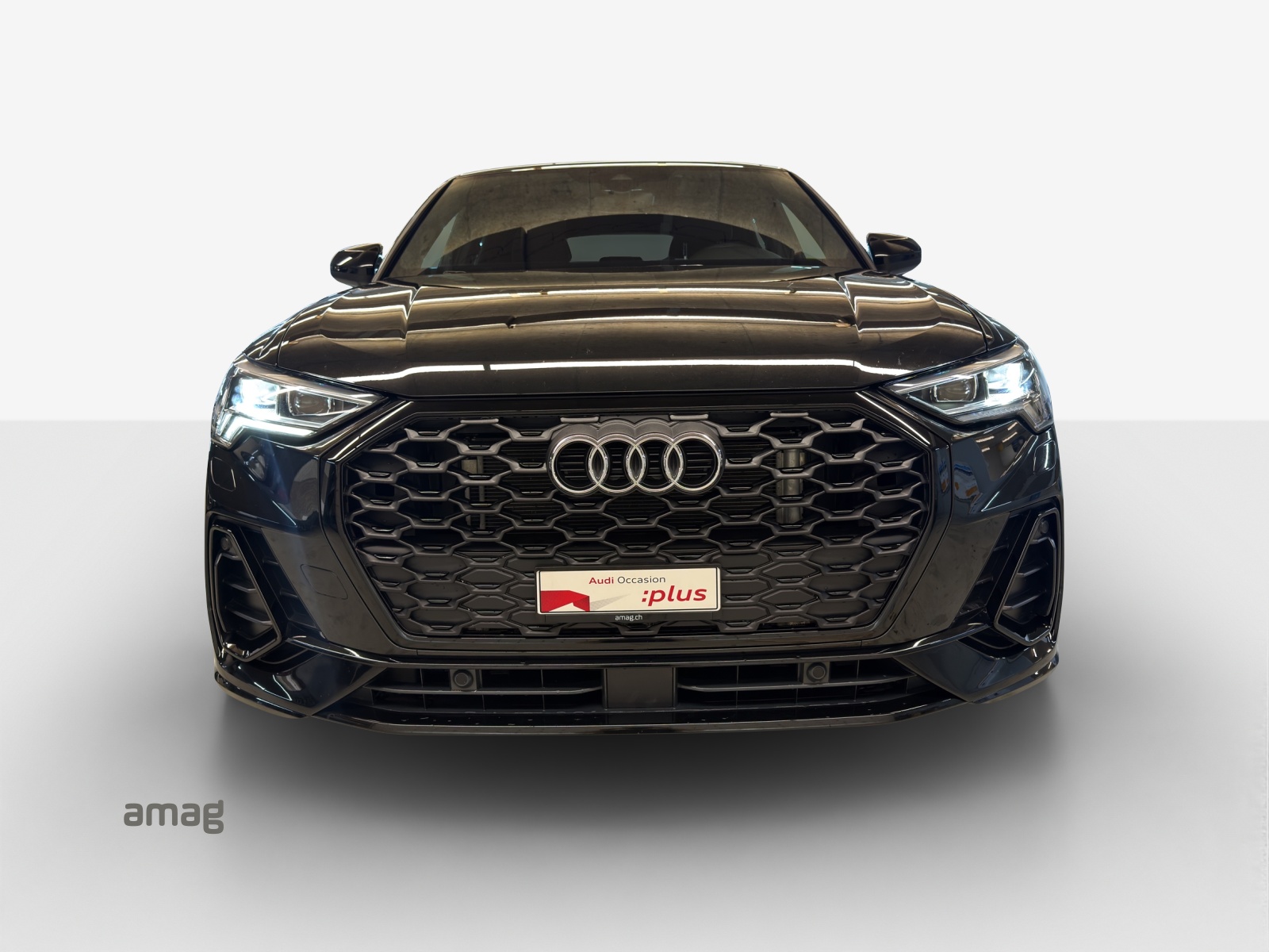 AUDI Q3 Sportback 45 TFSI e S line S-tronic-image-6