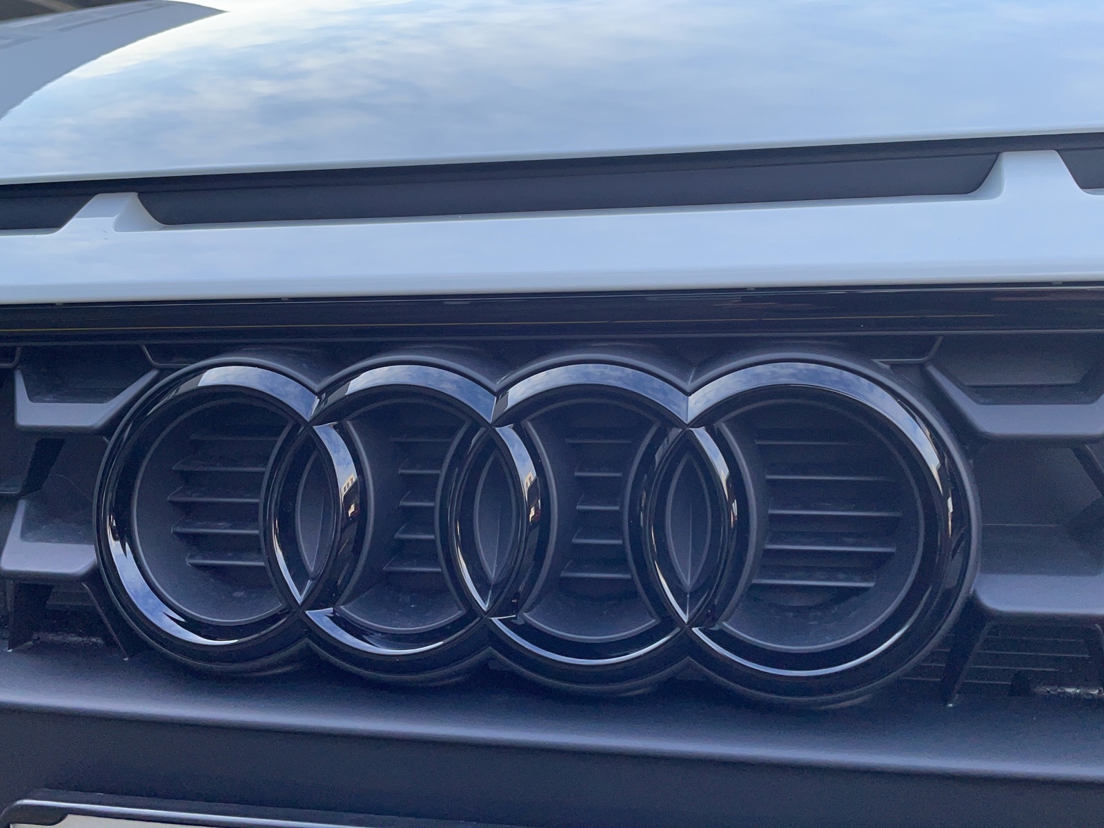 AUDI A1 Sportback 35 TFSI S Line S-tronic-image-13