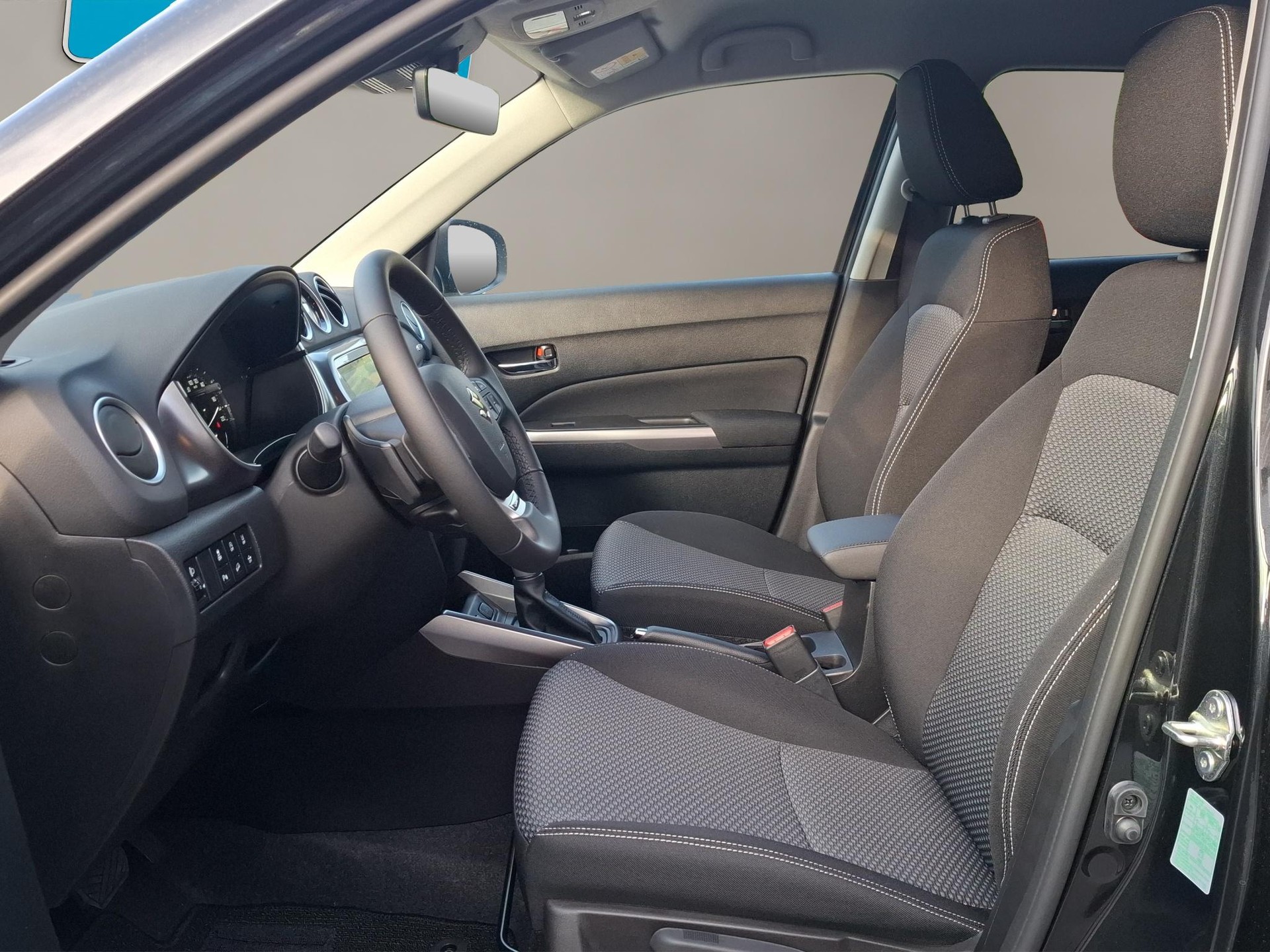 SUZUKI Vitara 1.4 T Piz Sulai Hybrid 4x4-image-5