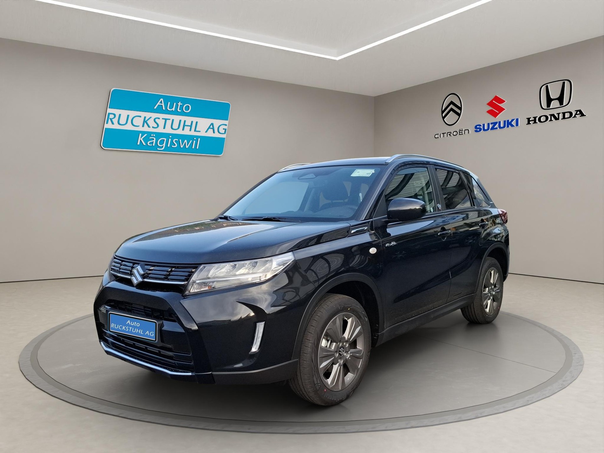 SUZUKI Vitara 1.4 T Piz Sulai Hybrid 4x4-image-0