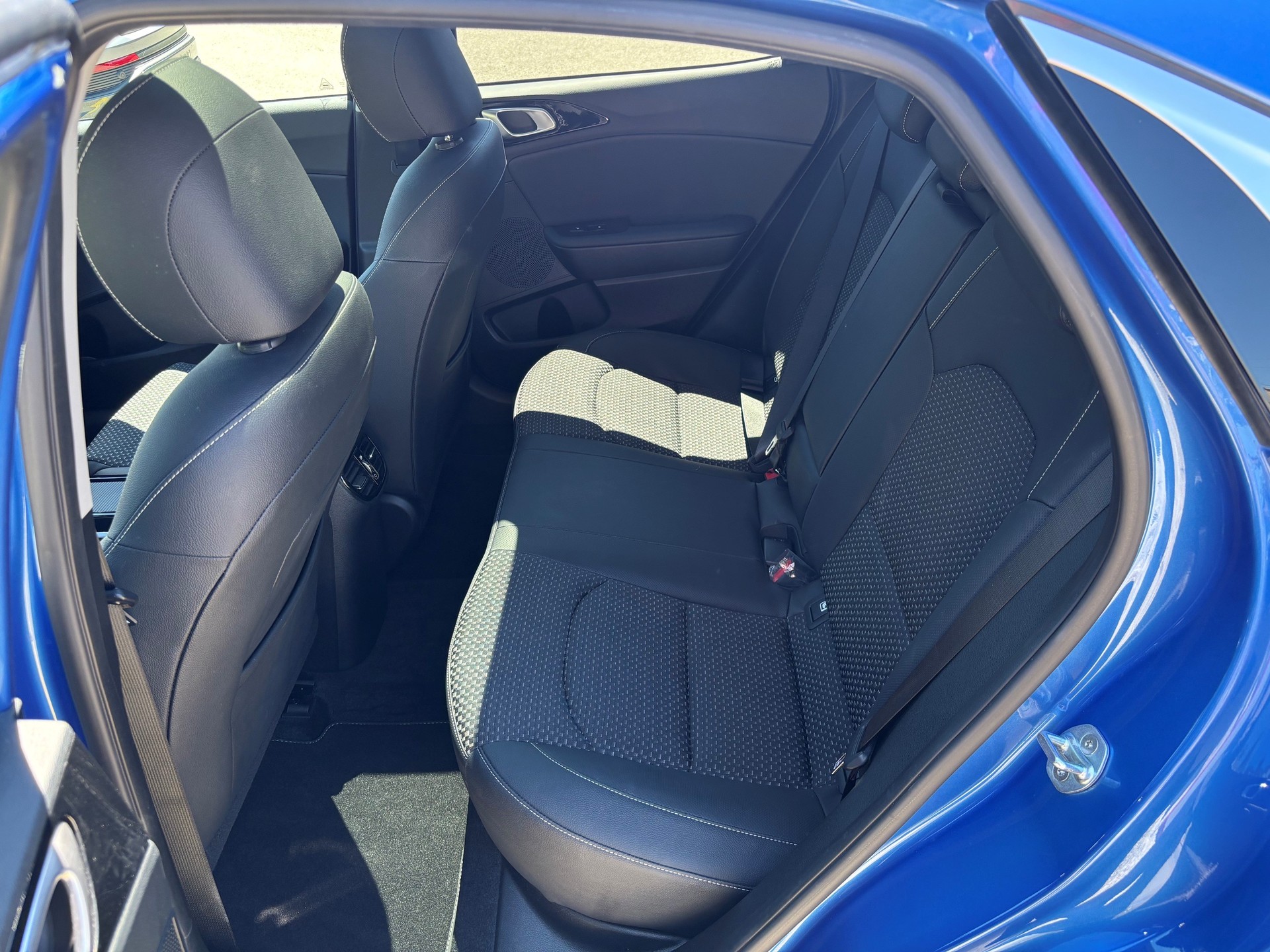 KIA XCeed 1.4 T-GDi DCT Style-image-12