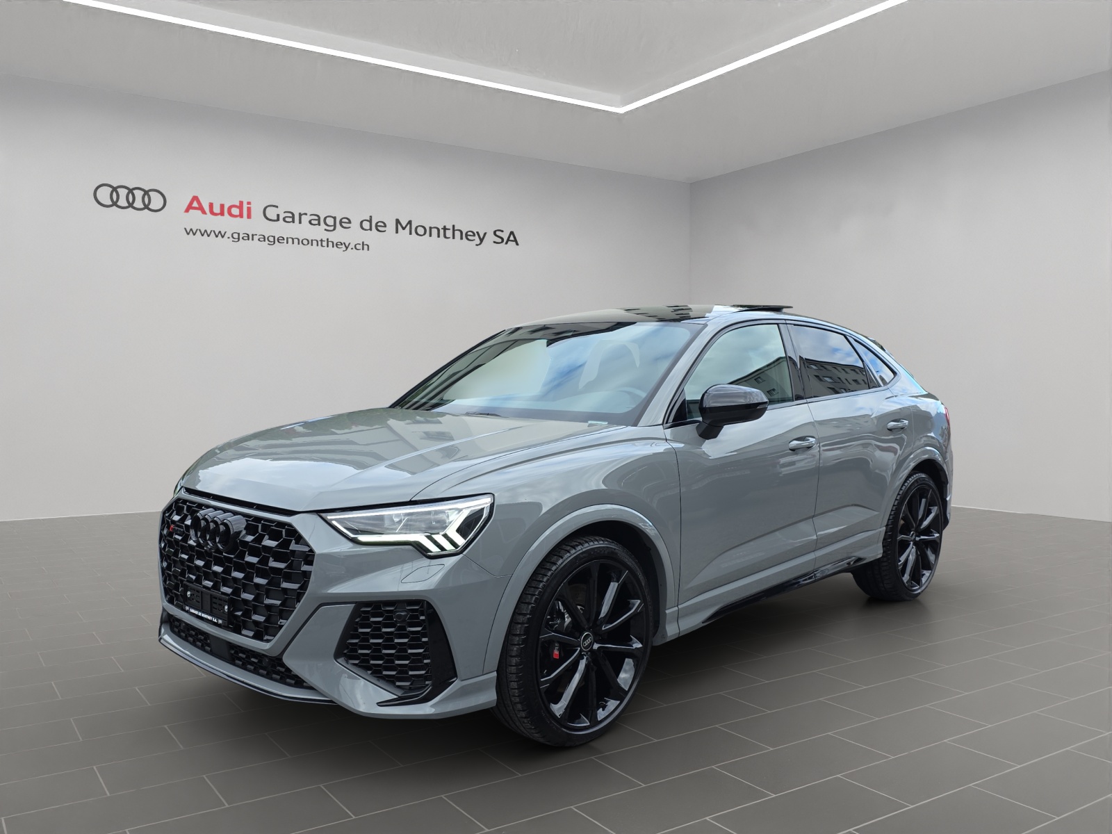 AUDI RS Q3 Sportback quattro S tronic