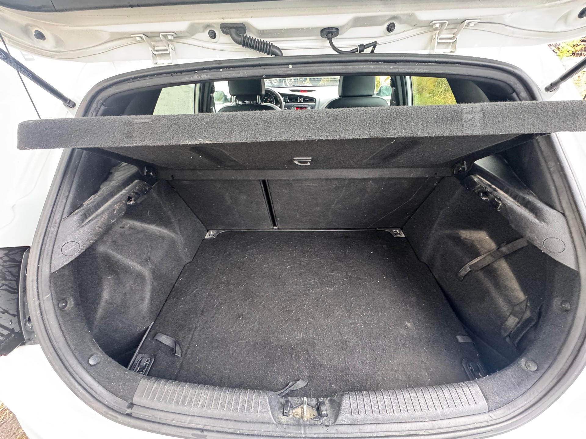 KIA Cee'd 1.6 GDi Turbo GT-image-13