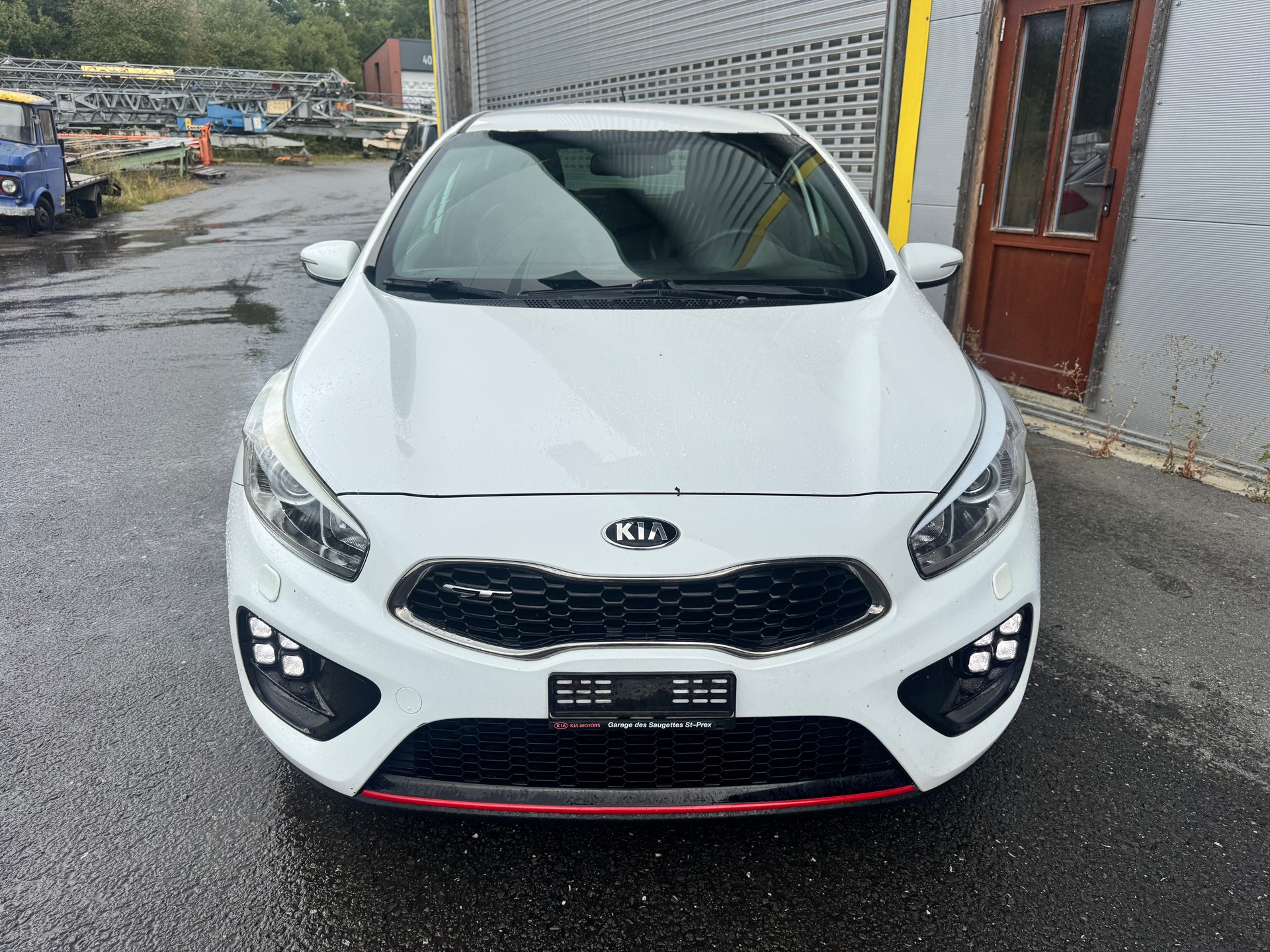 KIA Cee'd 1.6 GDi Turbo GT-image-1