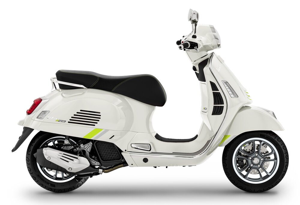 PIAGGIO Vespa GTS 125 Super Tech RST Euro 5+-showroom-element-3