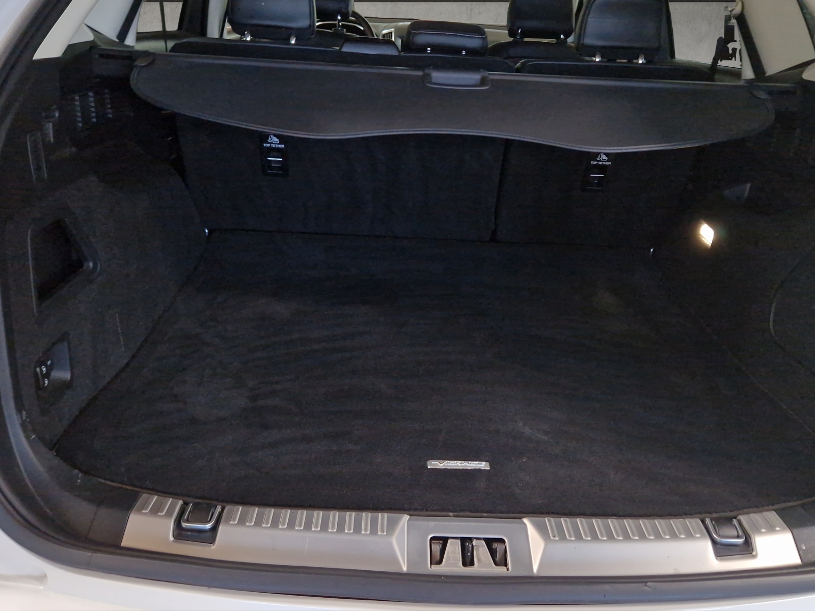 FORD Edge 2.0 EcoBlue 238 Vignale-image-9