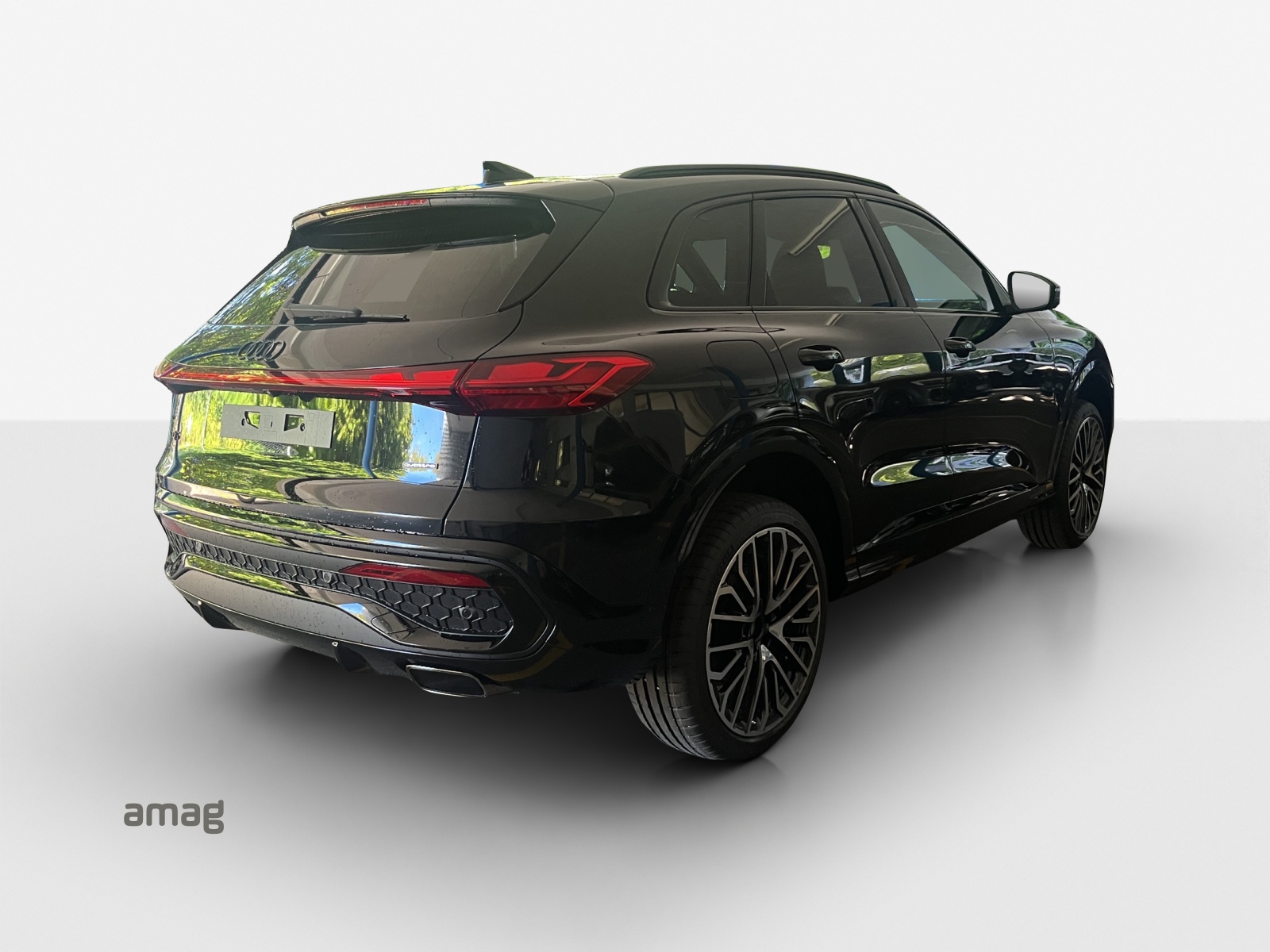 AUDI Q5 TFSI quatto 150 kW S-tronic-image-4