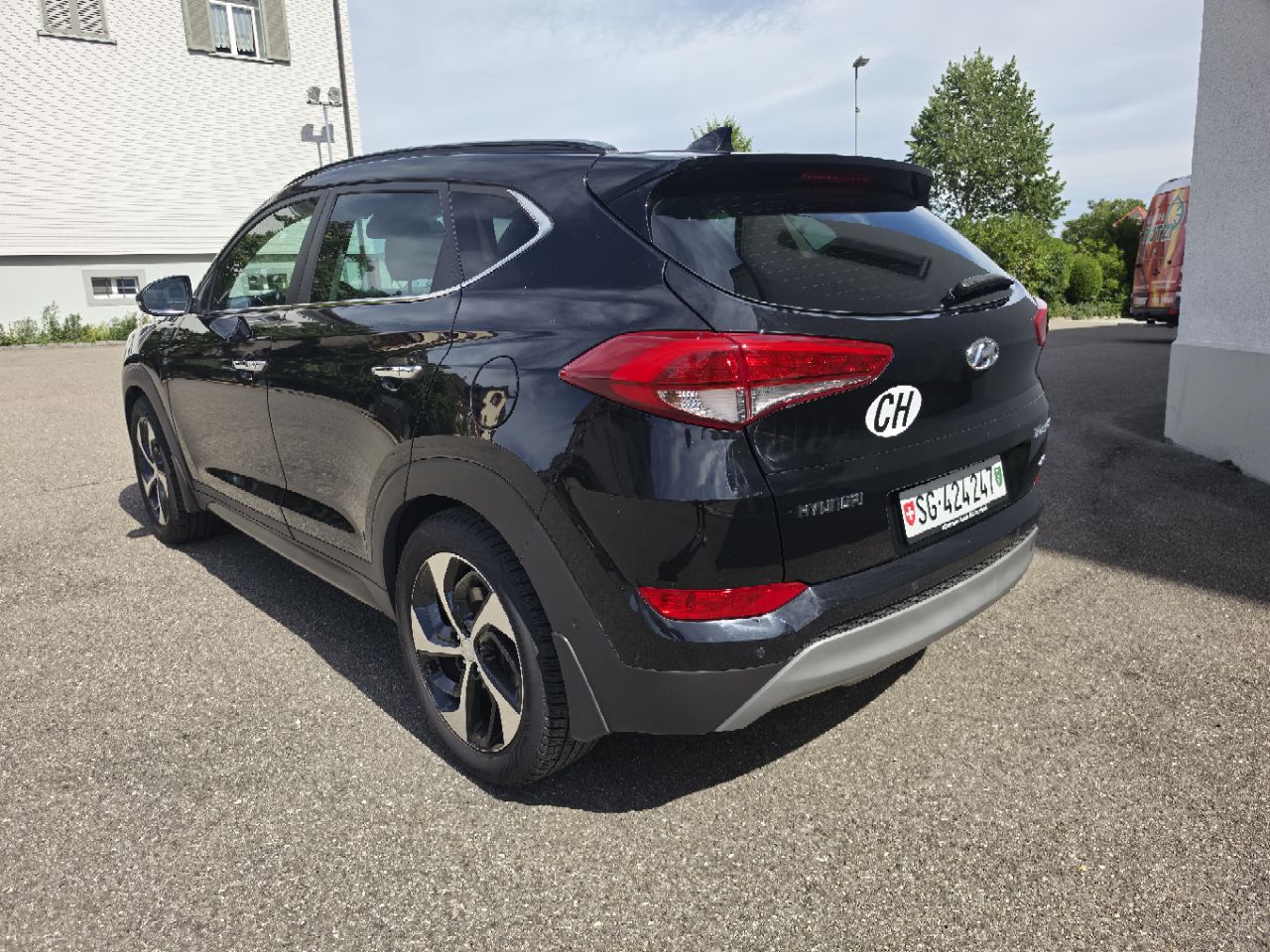 HYUNDAI 2.0 CRDi 185 Vertex 4WD-image-5