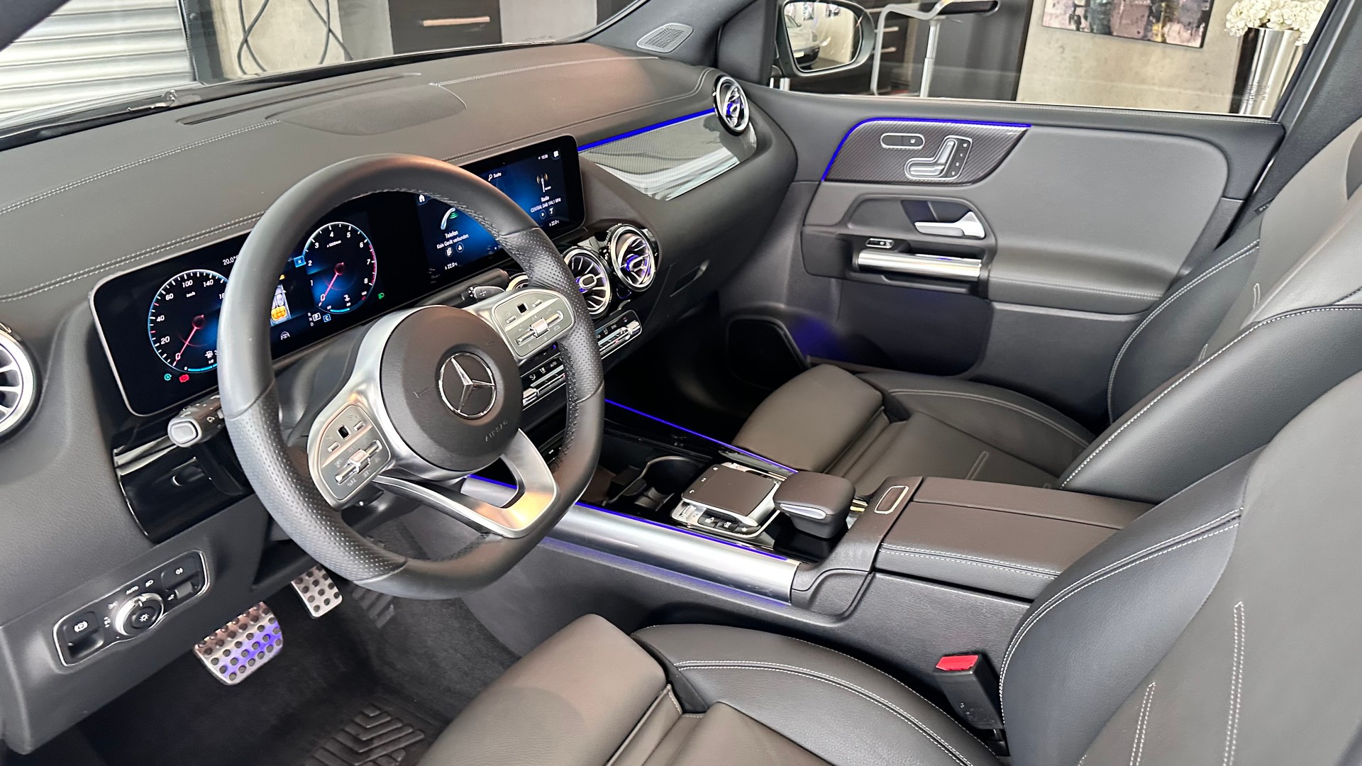 MERCEDES-BENZ B 220 AMG Line 4matic-image-19