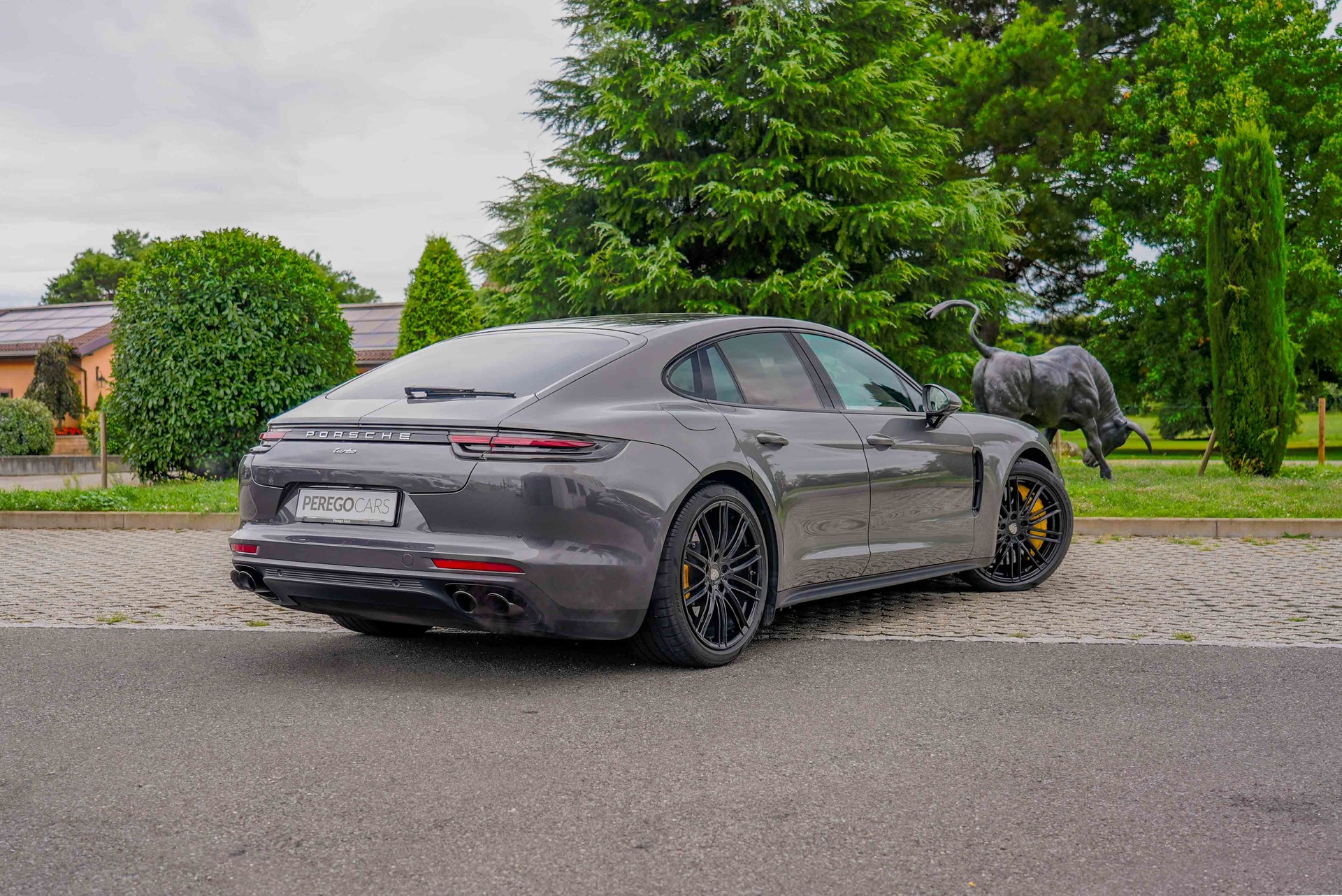 PORSCHE Turbo-image-5