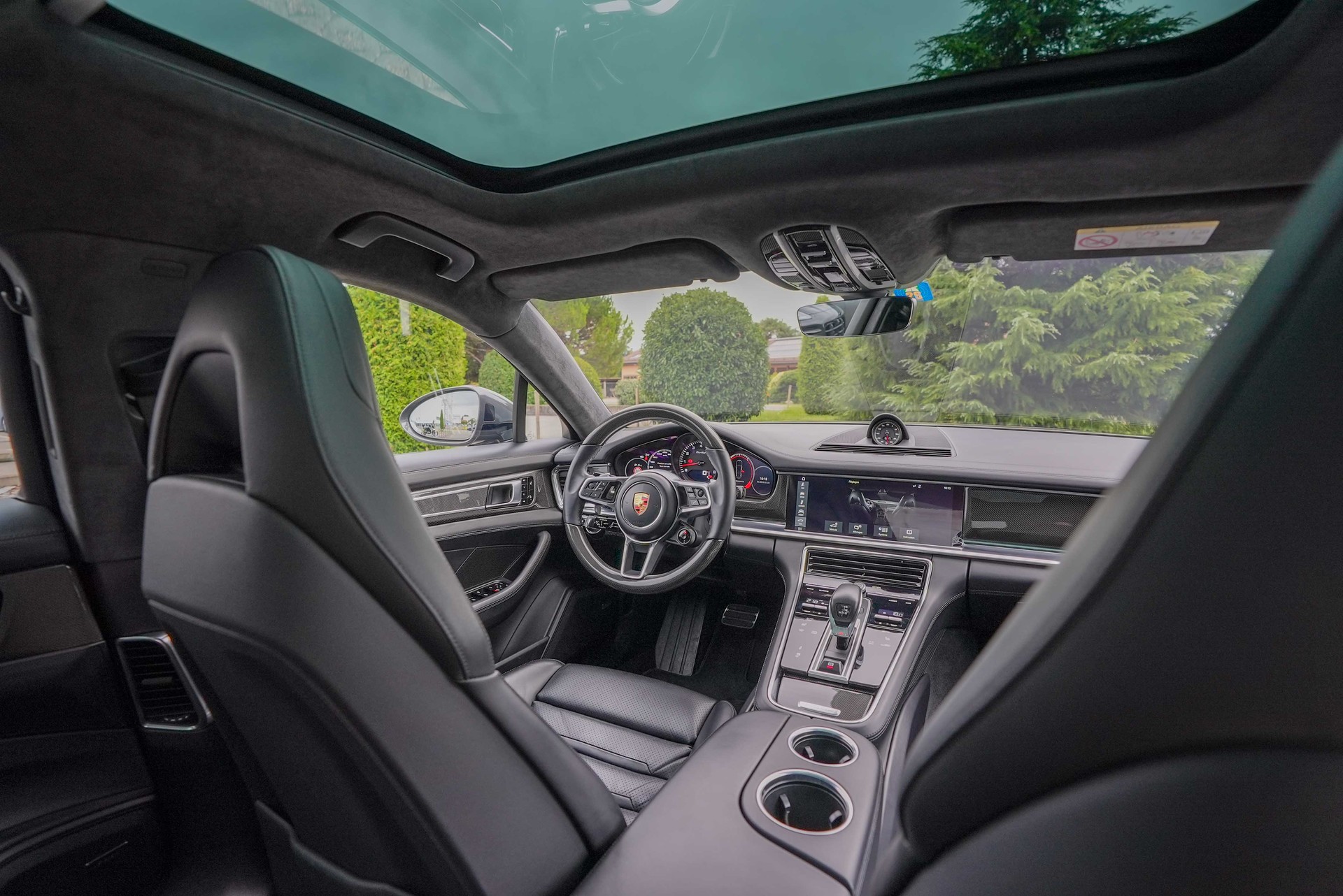 PORSCHE Turbo-image-9