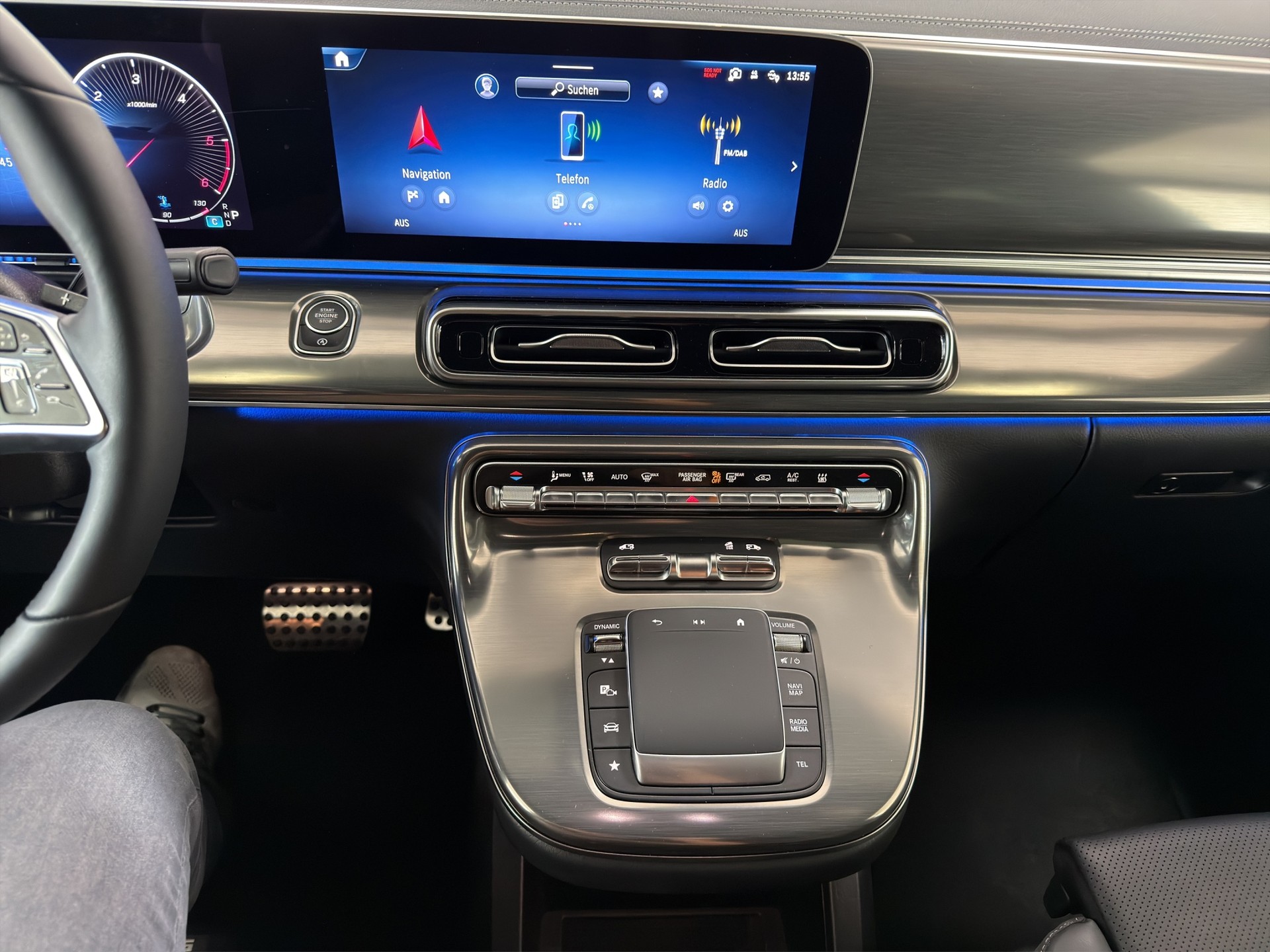 MERCEDES-BENZ V 300 d lang 4Matic Swiss Edition 9G-Tronic-image-26
