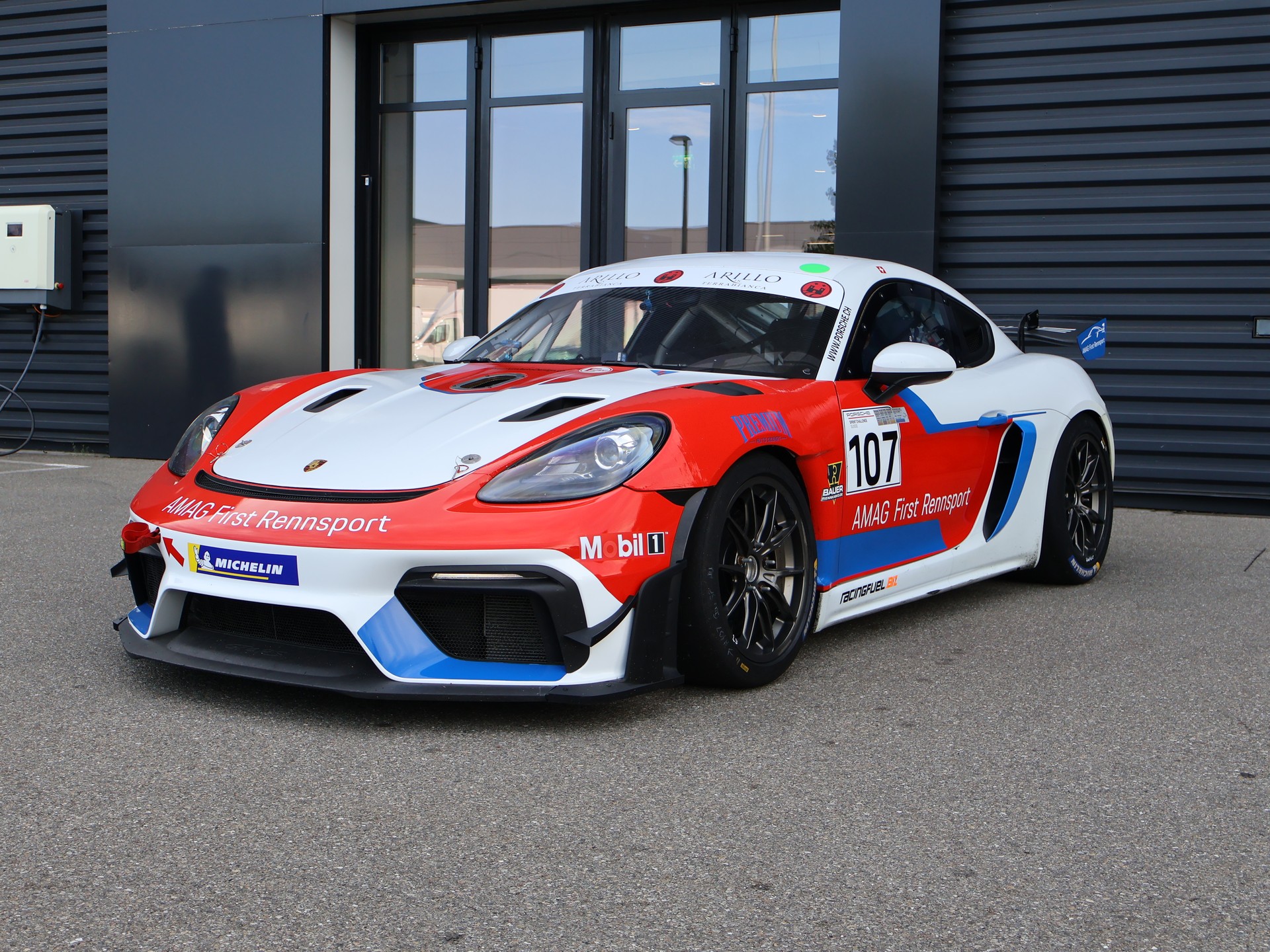 PORSCHE GT4 RS Clubsport-image-0