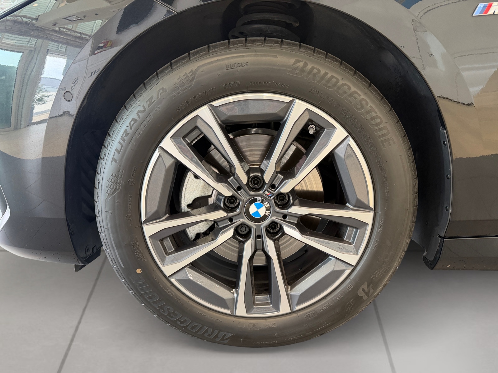 BMW 218d Active Tourer M Sport DKG-image-8