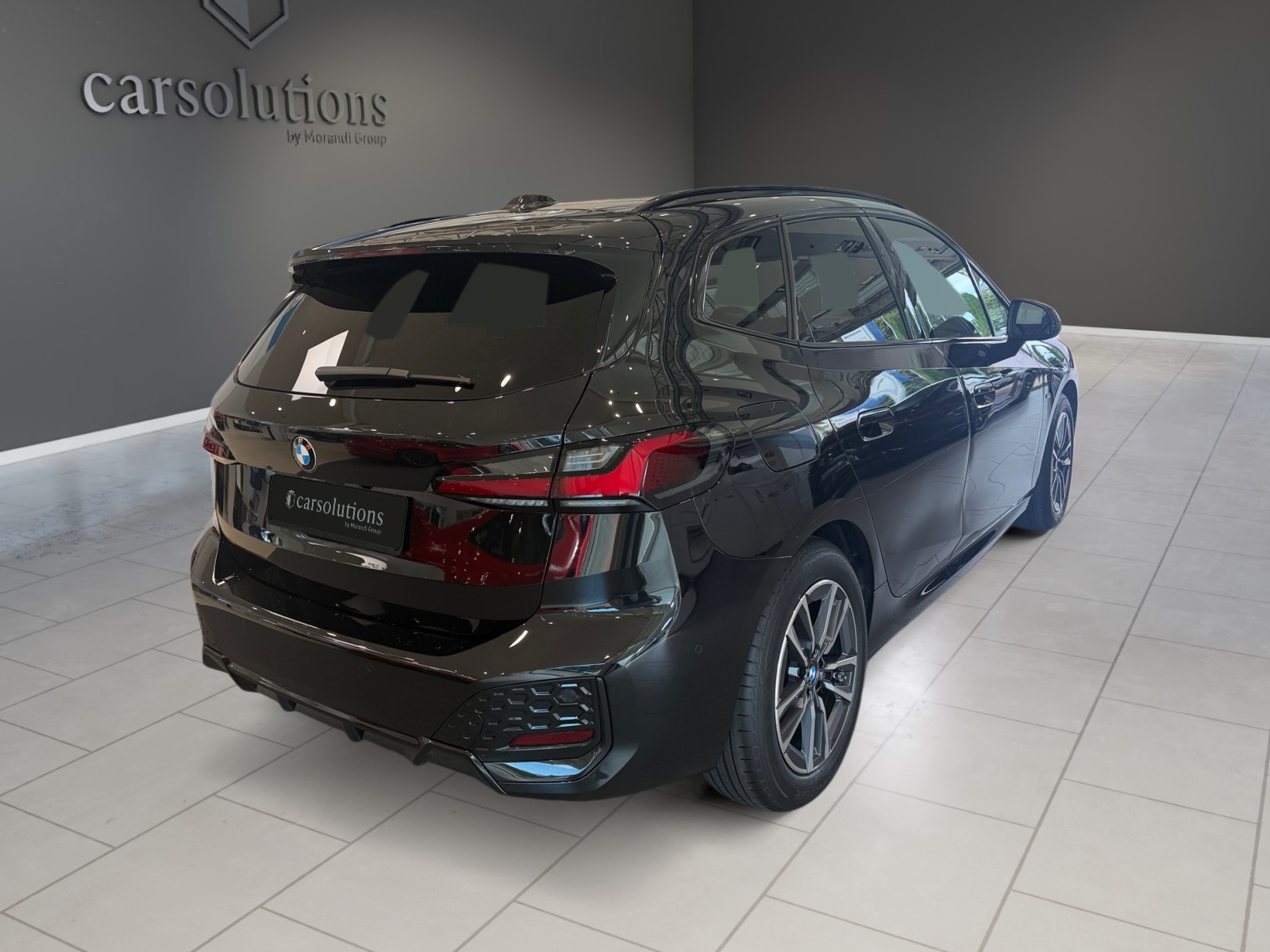BMW 218d Active Tourer M Sport DKG-image-4