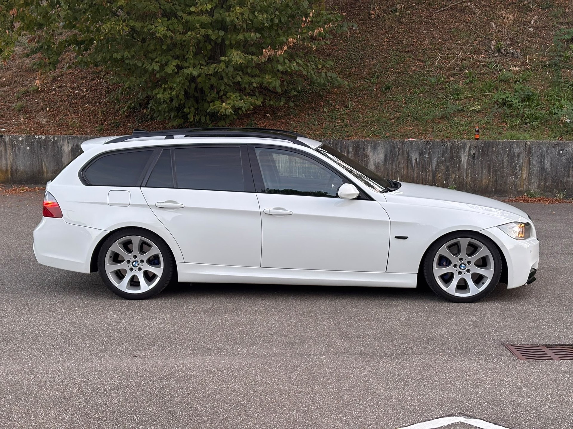 BMW 335d Touring Steptronic-image-3