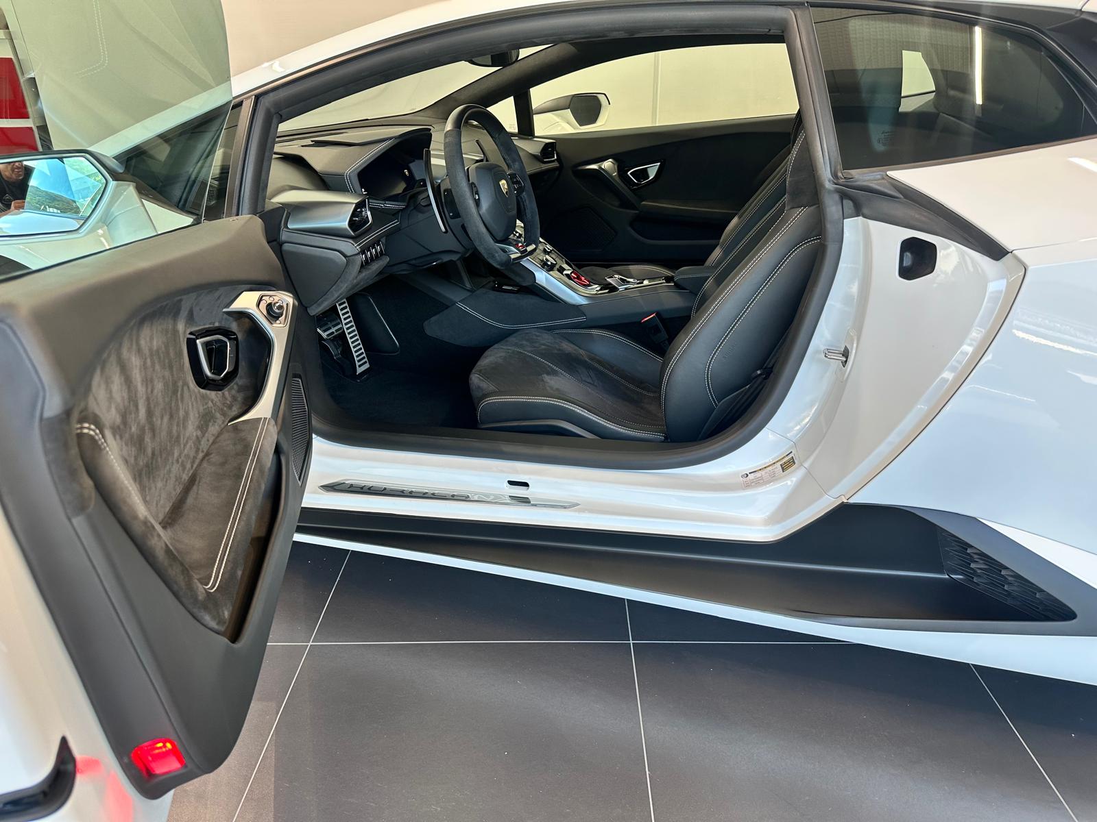 LAMBORGHINI Huracan LP610-4 Coupé DCT-image-8