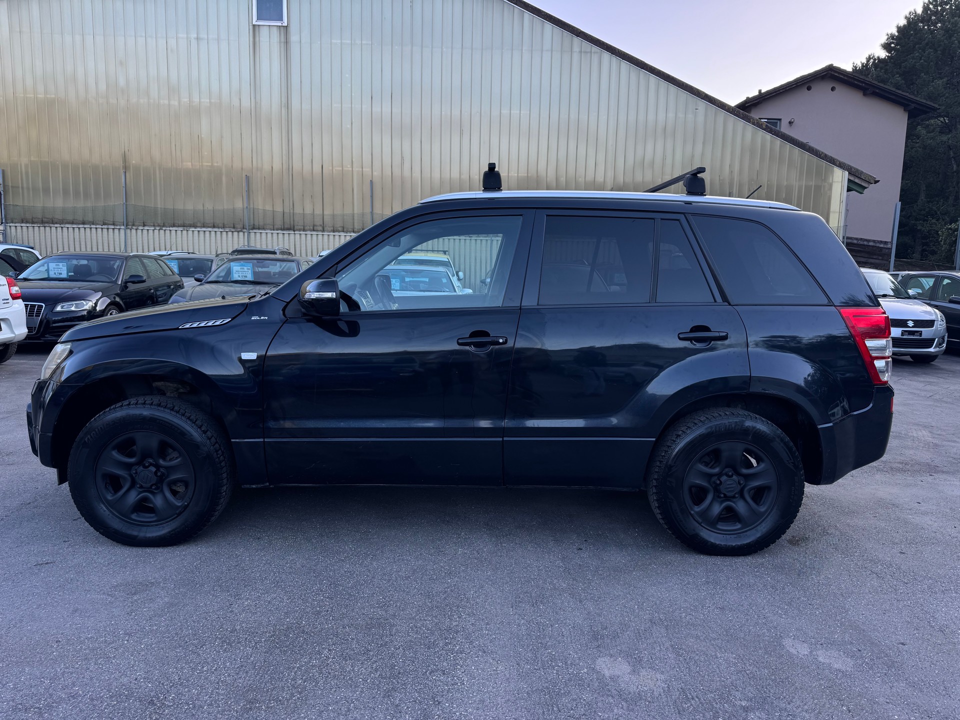 SUZUKI Grand Vitara 2.4 16V GL Top-image-7