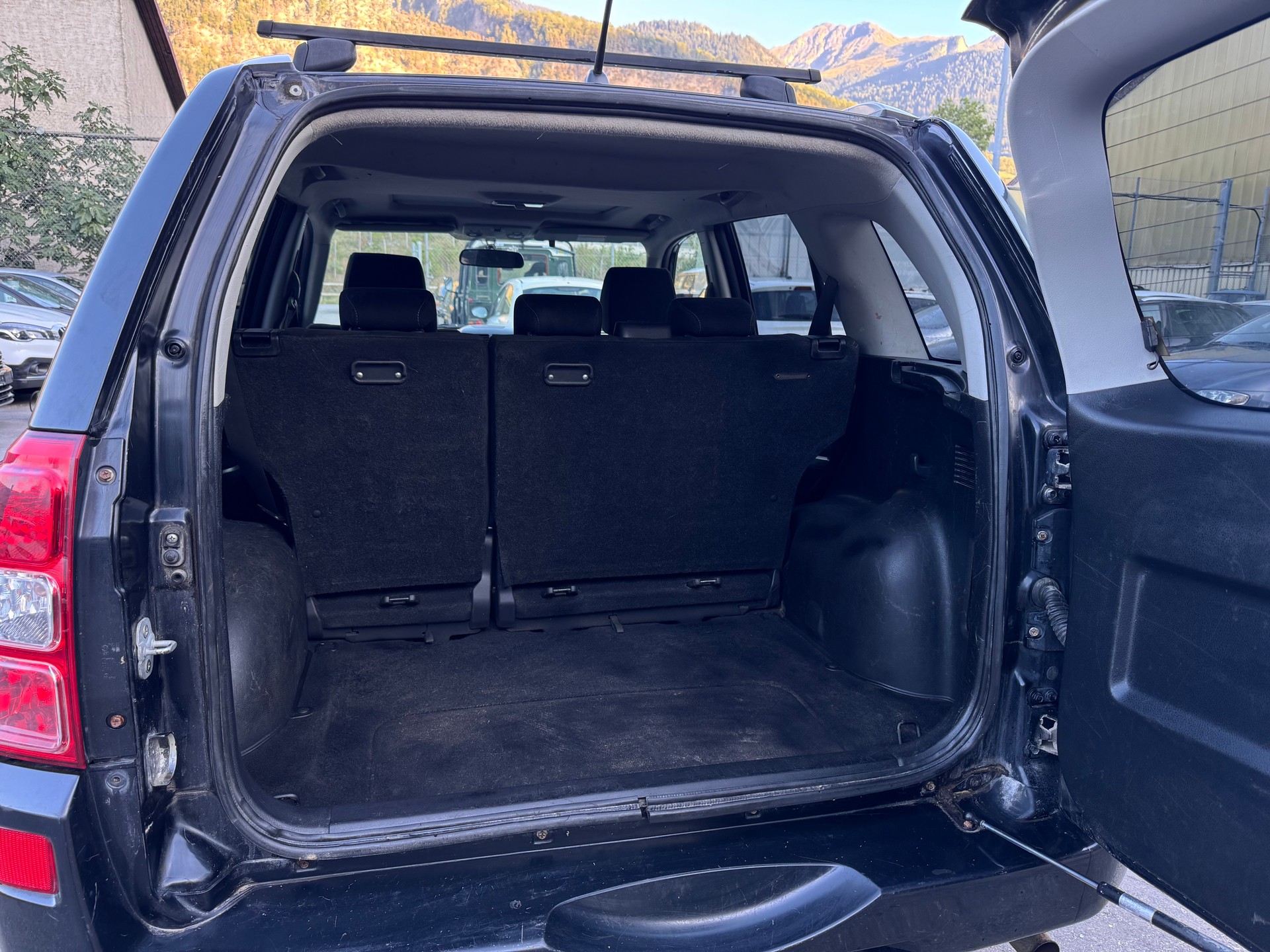 SUZUKI Grand Vitara 2.4 16V GL Top-image-6