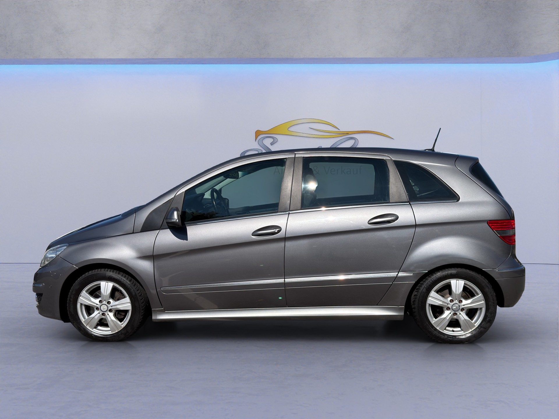MERCEDES-BENZ B 200 7G-DCT-image-2