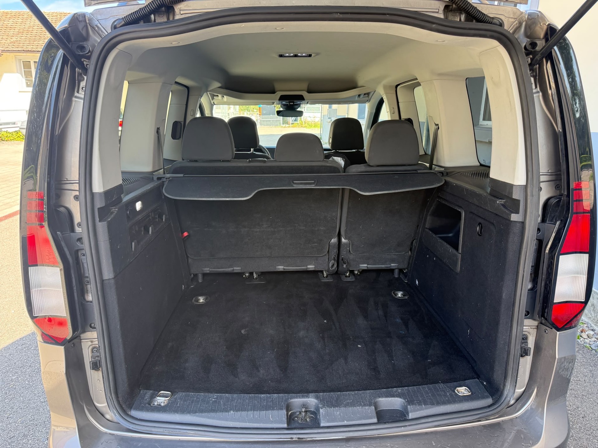 VW Caddy 1.5 TSI-image-19