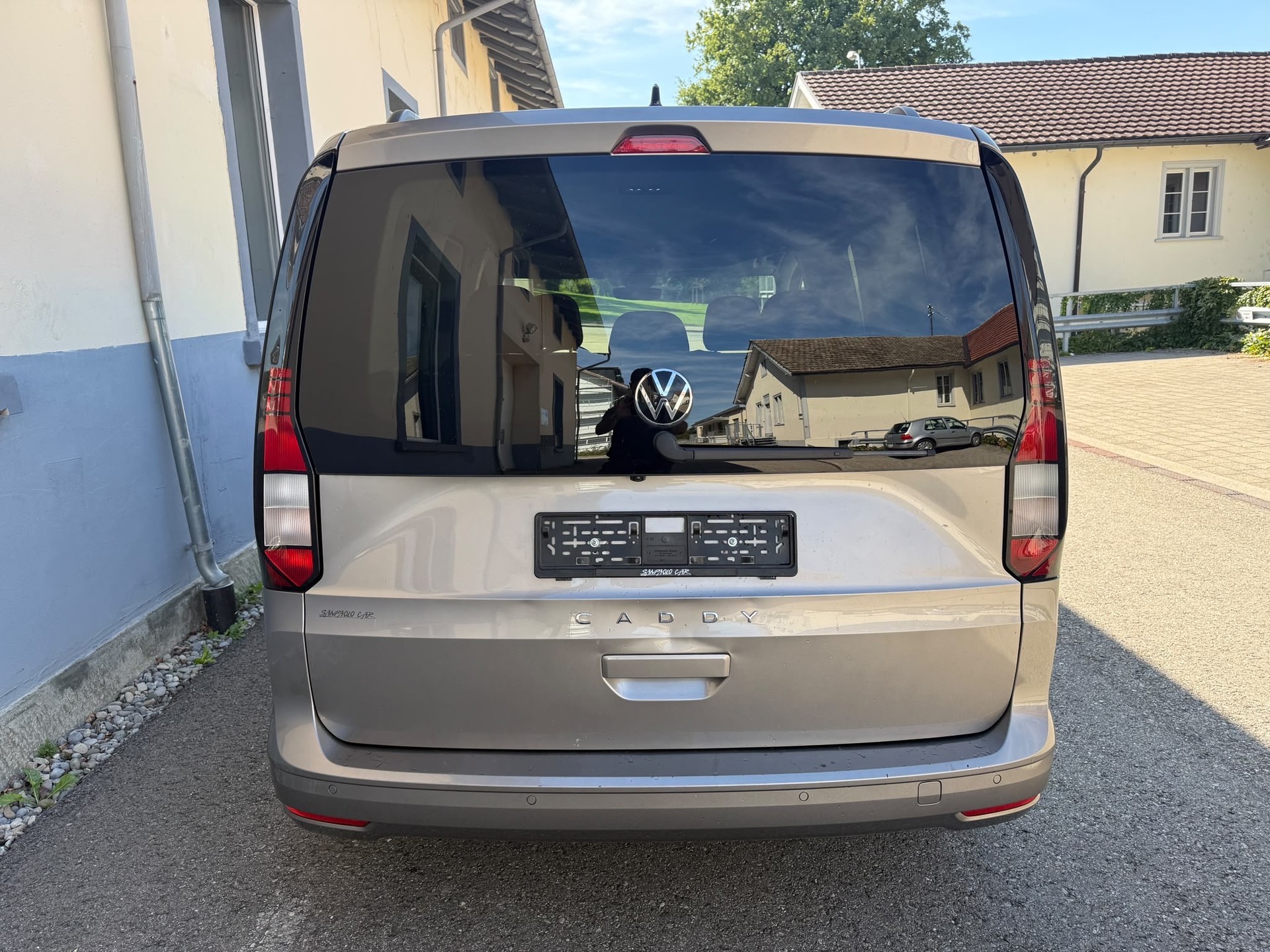 VW Caddy 1.5 TSI-image-5