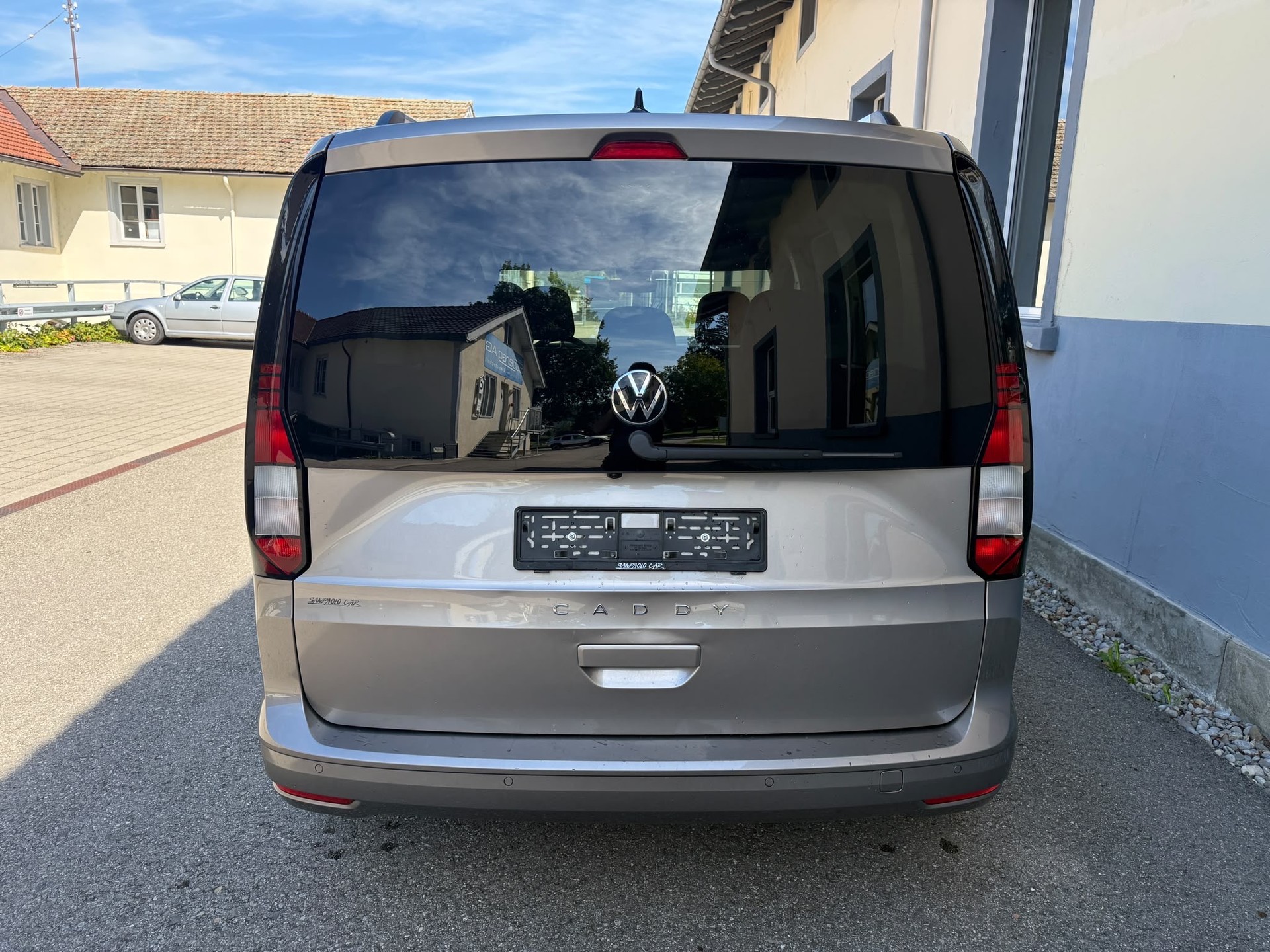 VW Caddy 1.5 TSI-image-13
