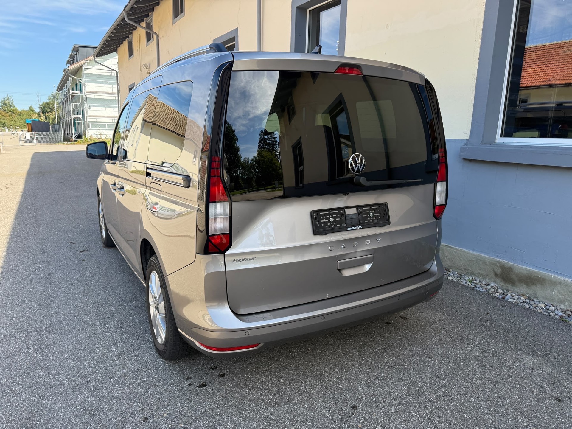 VW Caddy 1.5 TSI-image-9