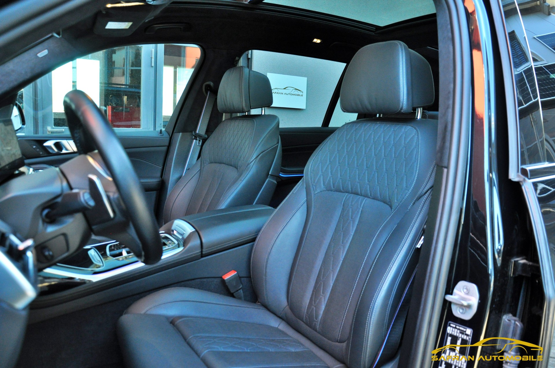 BMW X7 xDrive 48V 40d M Sport Pro Steptronic-image-8