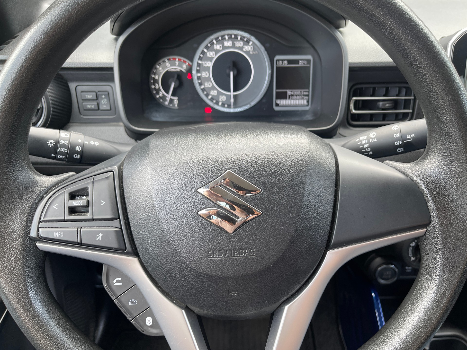 SUZUKI Ignis 1.2i Compact+ Hybrid 4x4-image-19