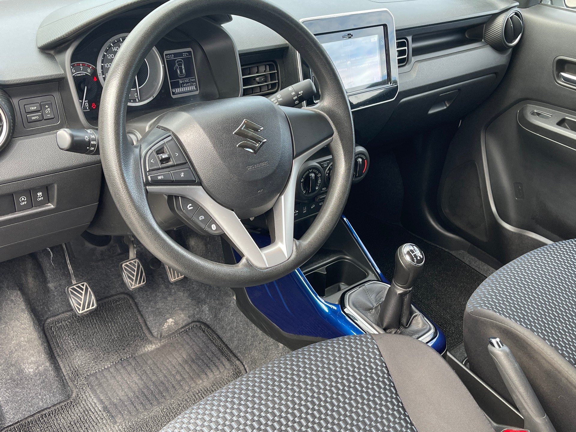 SUZUKI Ignis 1.2i Compact+ Hybrid 4x4-image-9