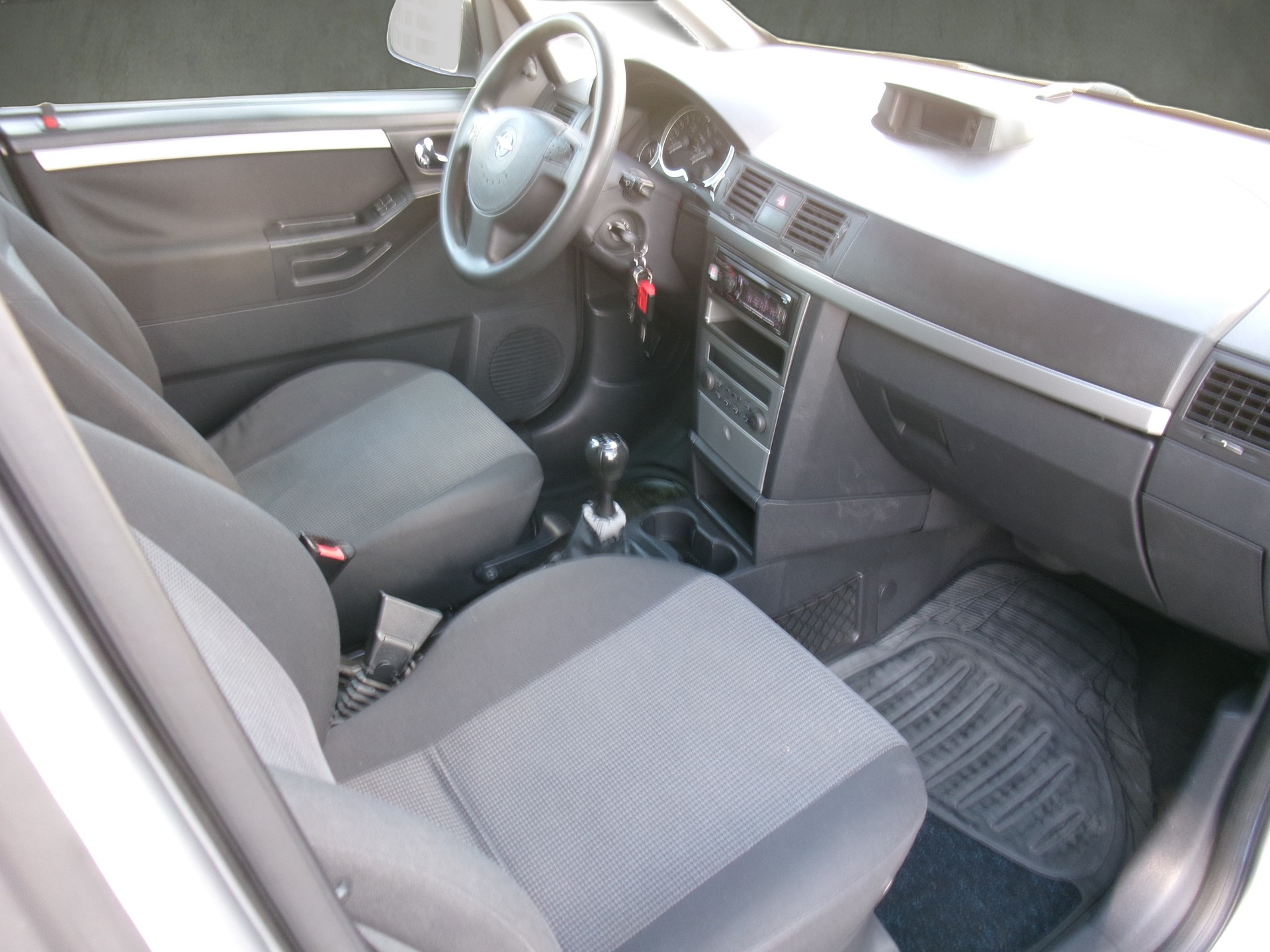 OPEL Meriva 1.4 TP (Essentia)-image-5