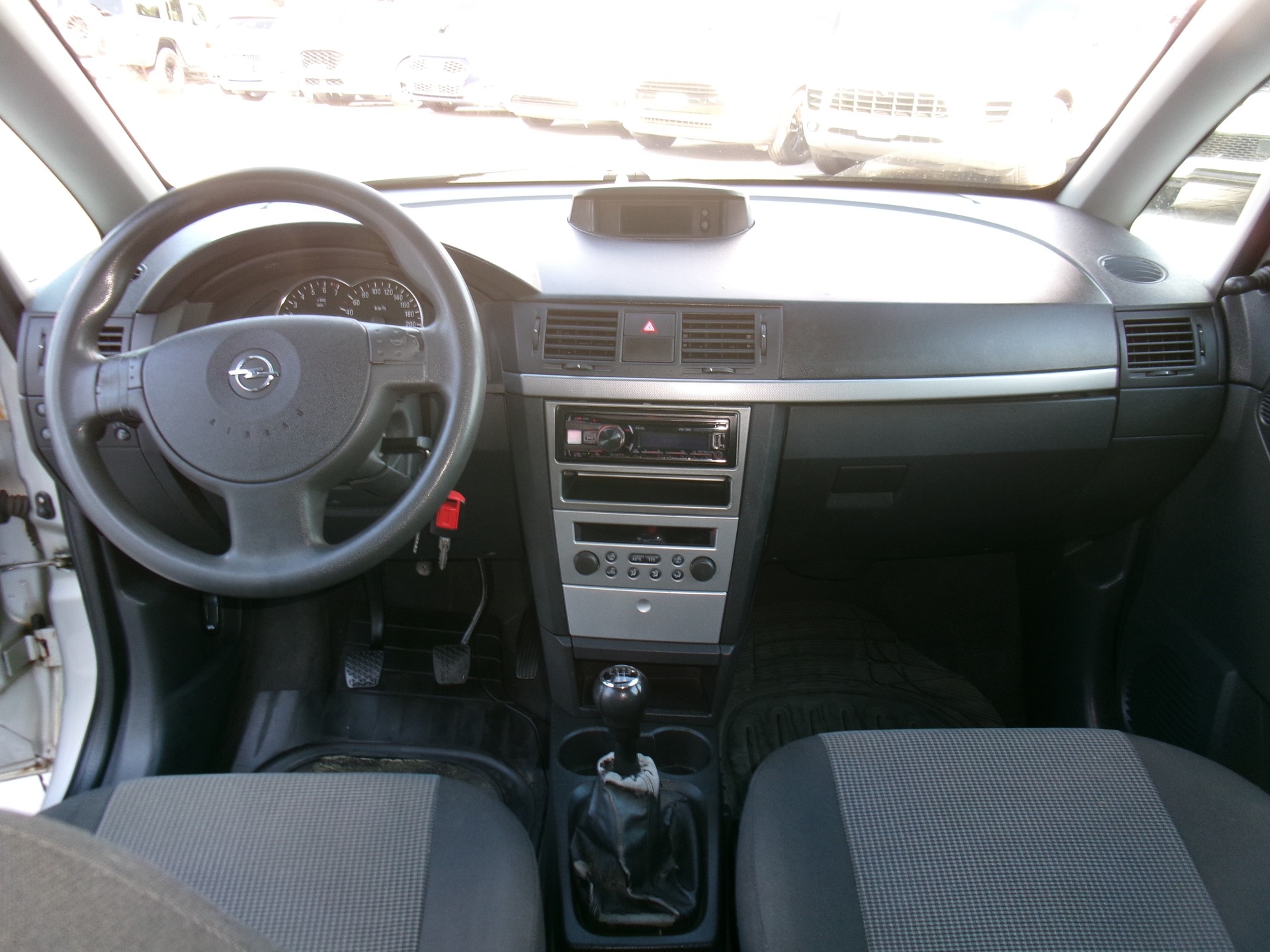 OPEL Meriva 1.4 TP (Essentia)-image-3