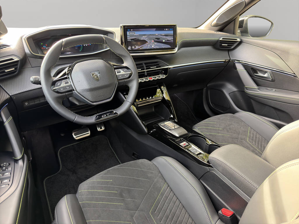 PEUGEOT 208 1.2 Hybrid 145 GT Exclusive-image-5