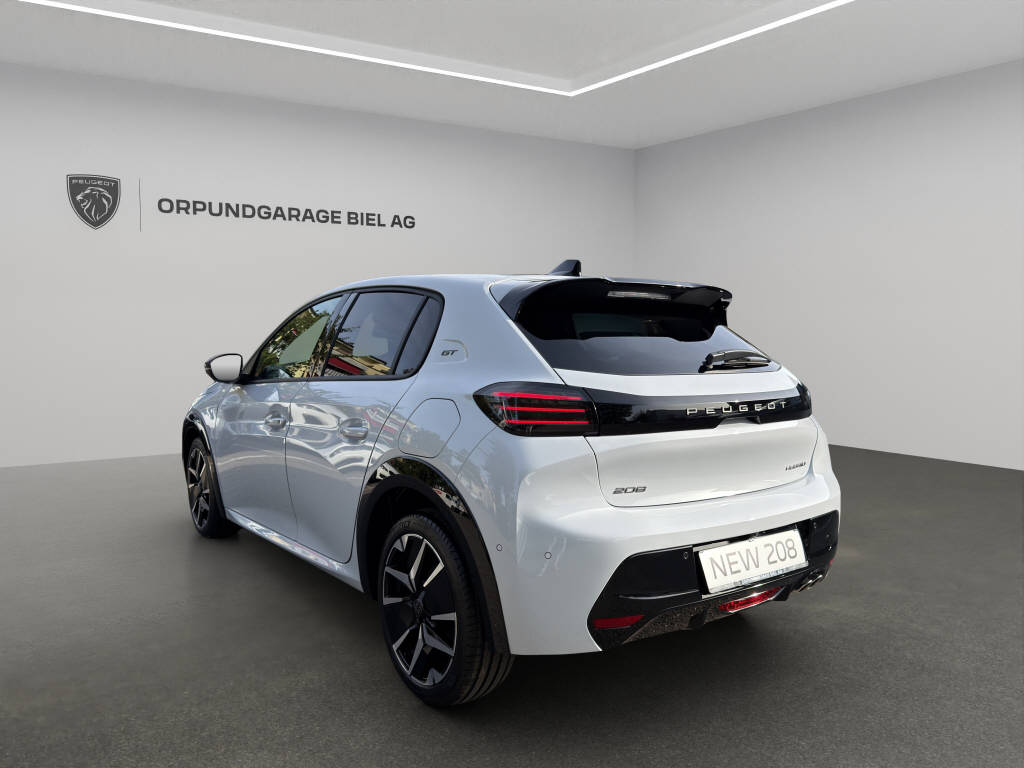 PEUGEOT 208 1.2 Hybrid 145 GT Exclusive-image-10