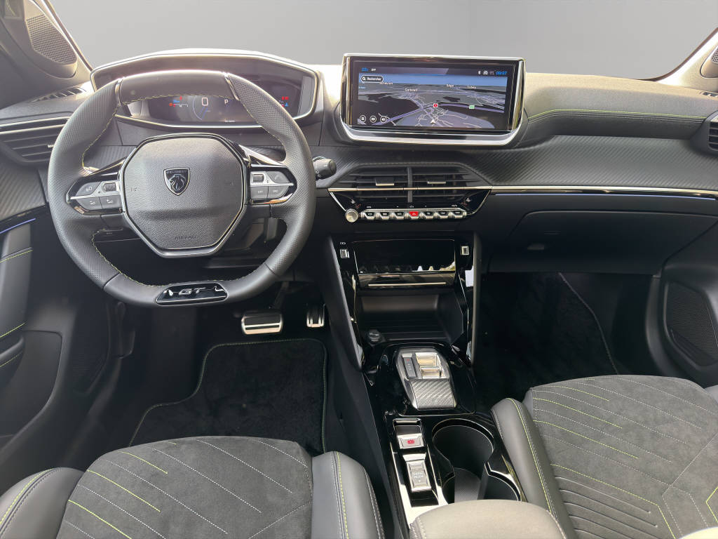 PEUGEOT 208 1.2 Hybrid 145 GT Exclusive-image-7