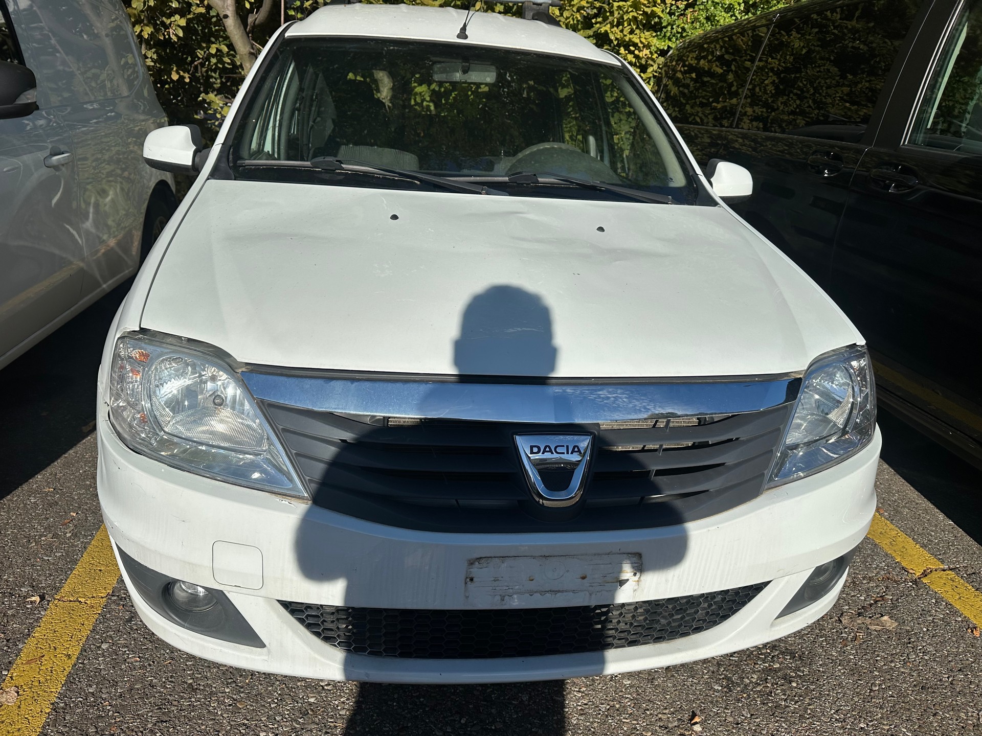 DACIA Logan 1.6 16V Lauréate-image-0
