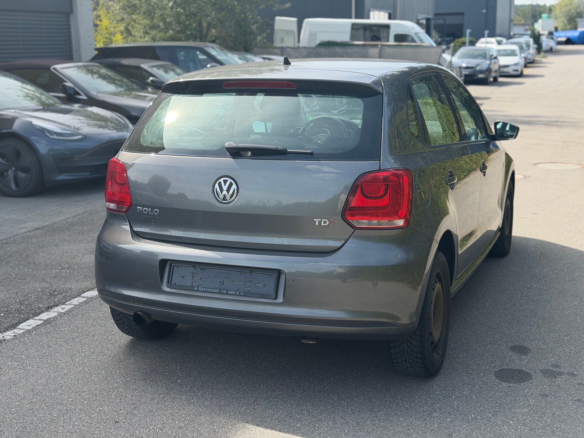VW Polo 1.6 TDI Trendline-image-4