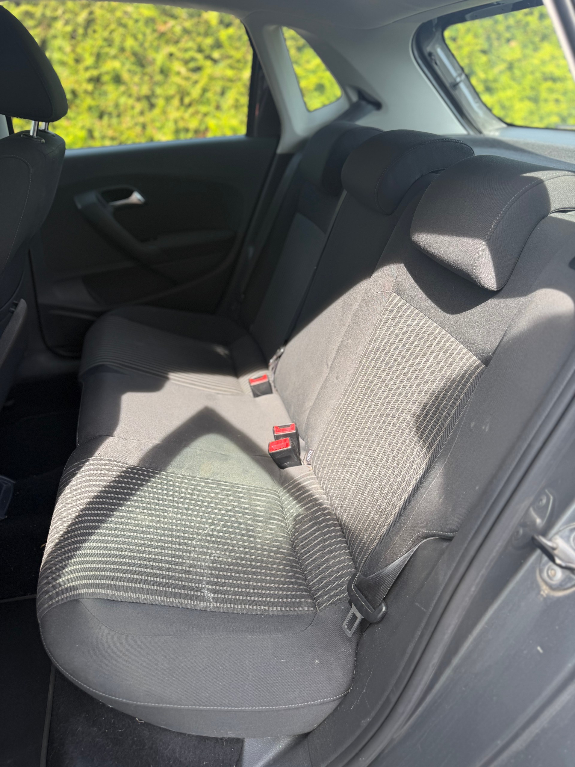 VW Polo 1.6 TDI Trendline-image-5