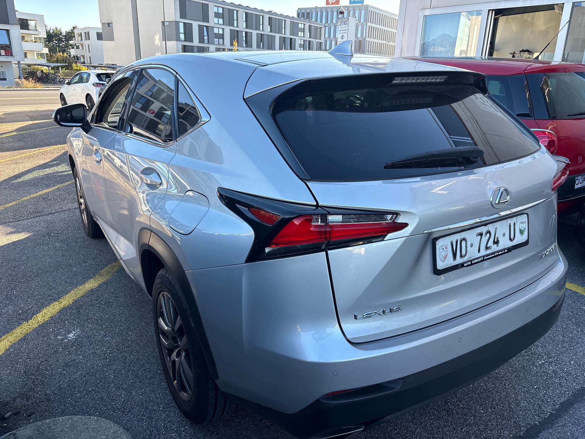 LEXUS NX 200t comfort AWD Automatic-image-5