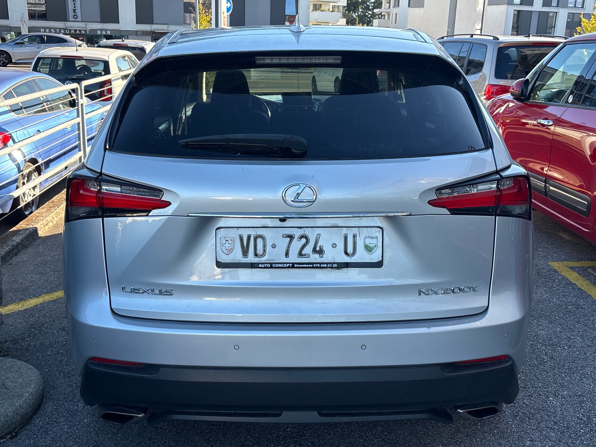 LEXUS NX 200t comfort AWD Automatic-image-3