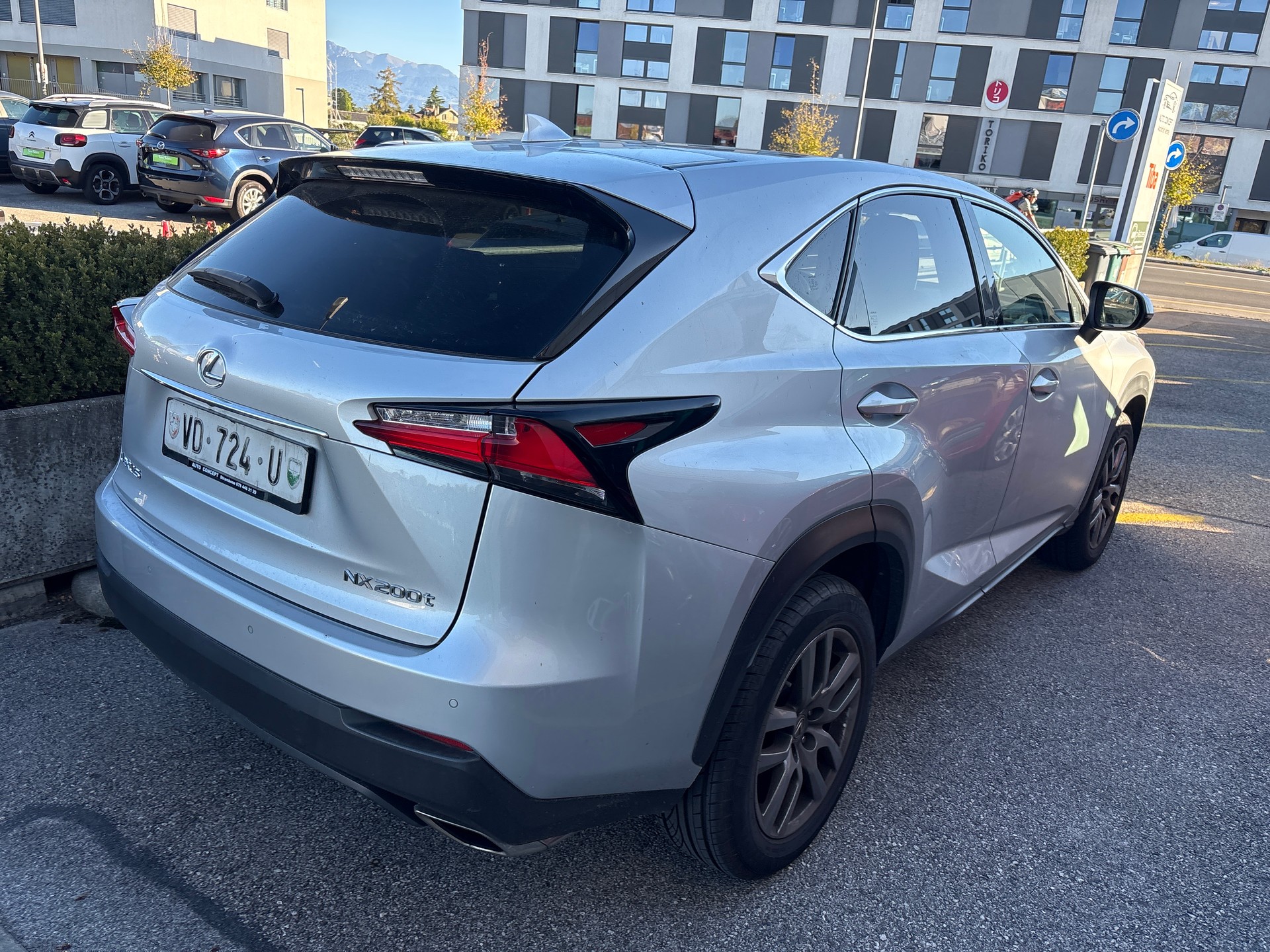 LEXUS NX 200t comfort AWD Automatic-image-4